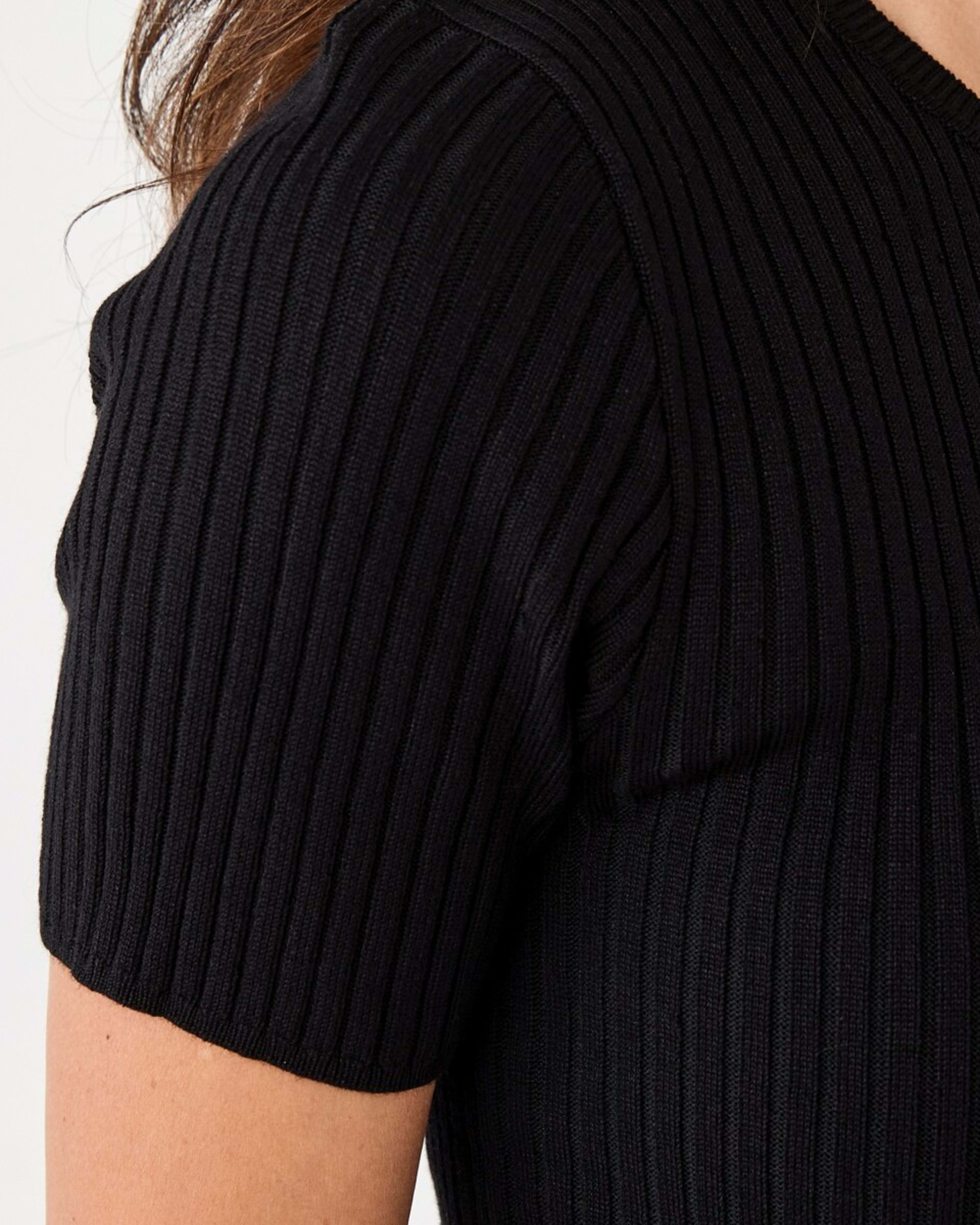 6 Short Sleeve Crew Neck Trim Top Black, 6 of 6