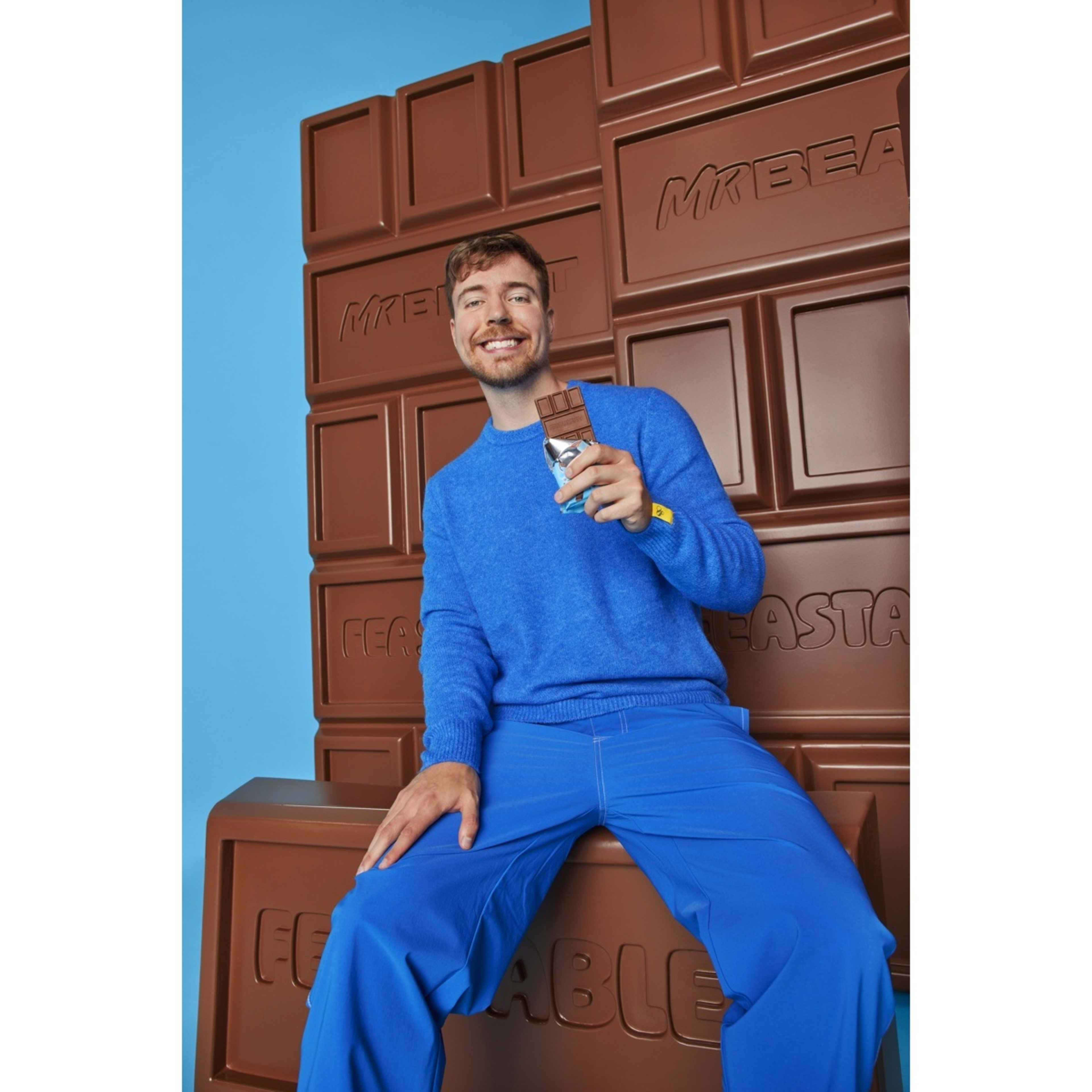 4 Mr Beast Feastables Milk Chocolate Bar 60g, 4 of 7