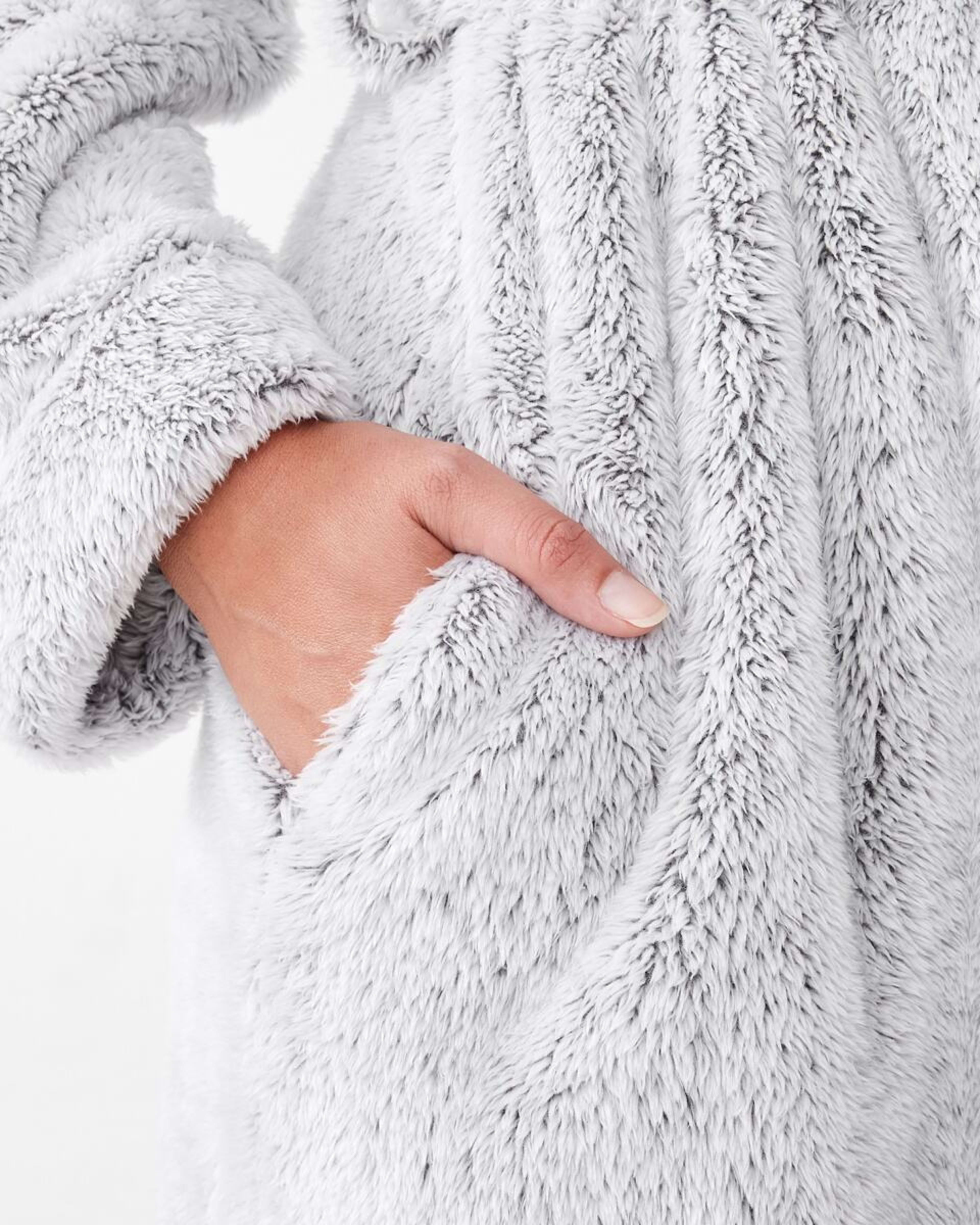 7 Plush Coral Fleece Gown Grey Mix, 7 of 7