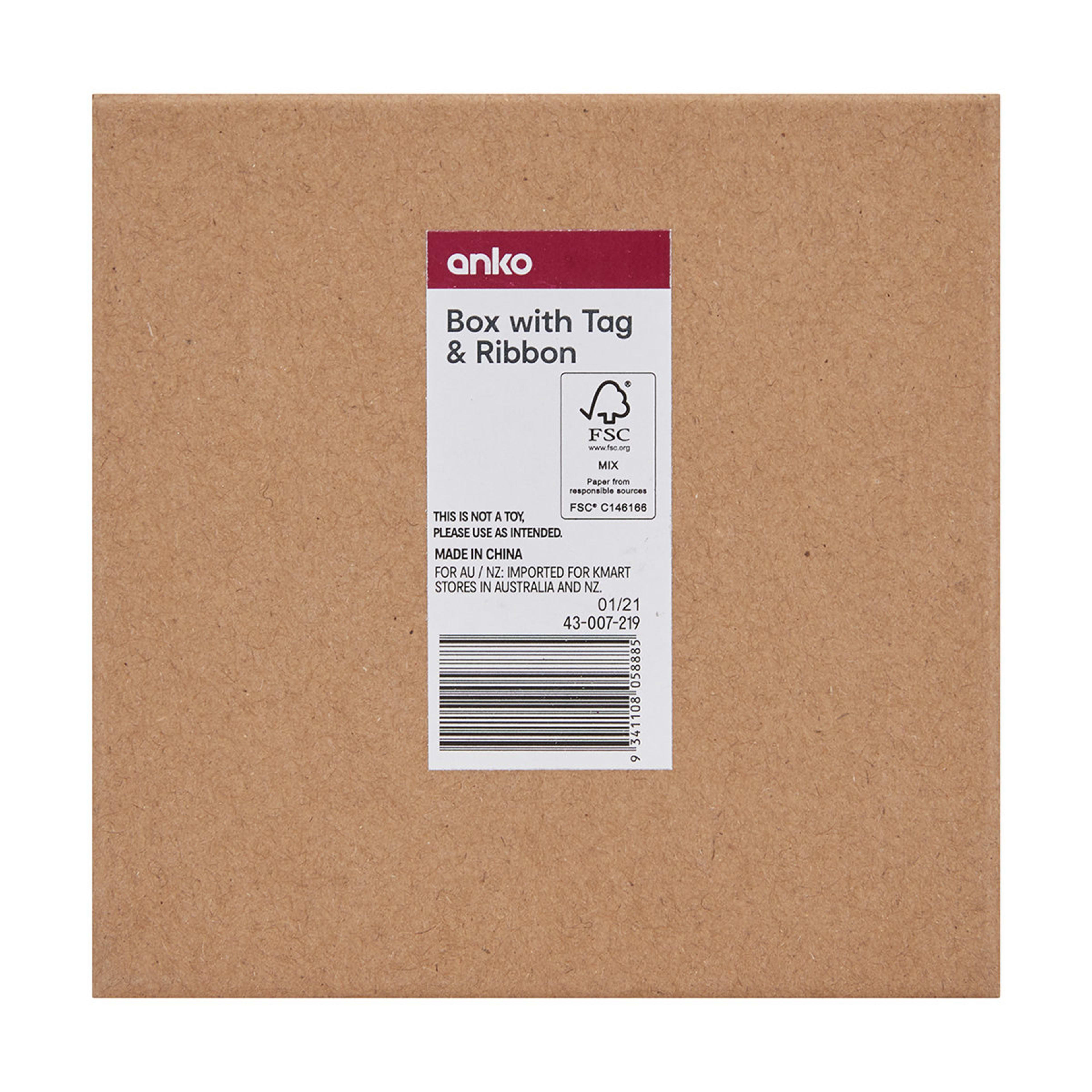 8 Box with Tag & Ribbon, 8 of 8