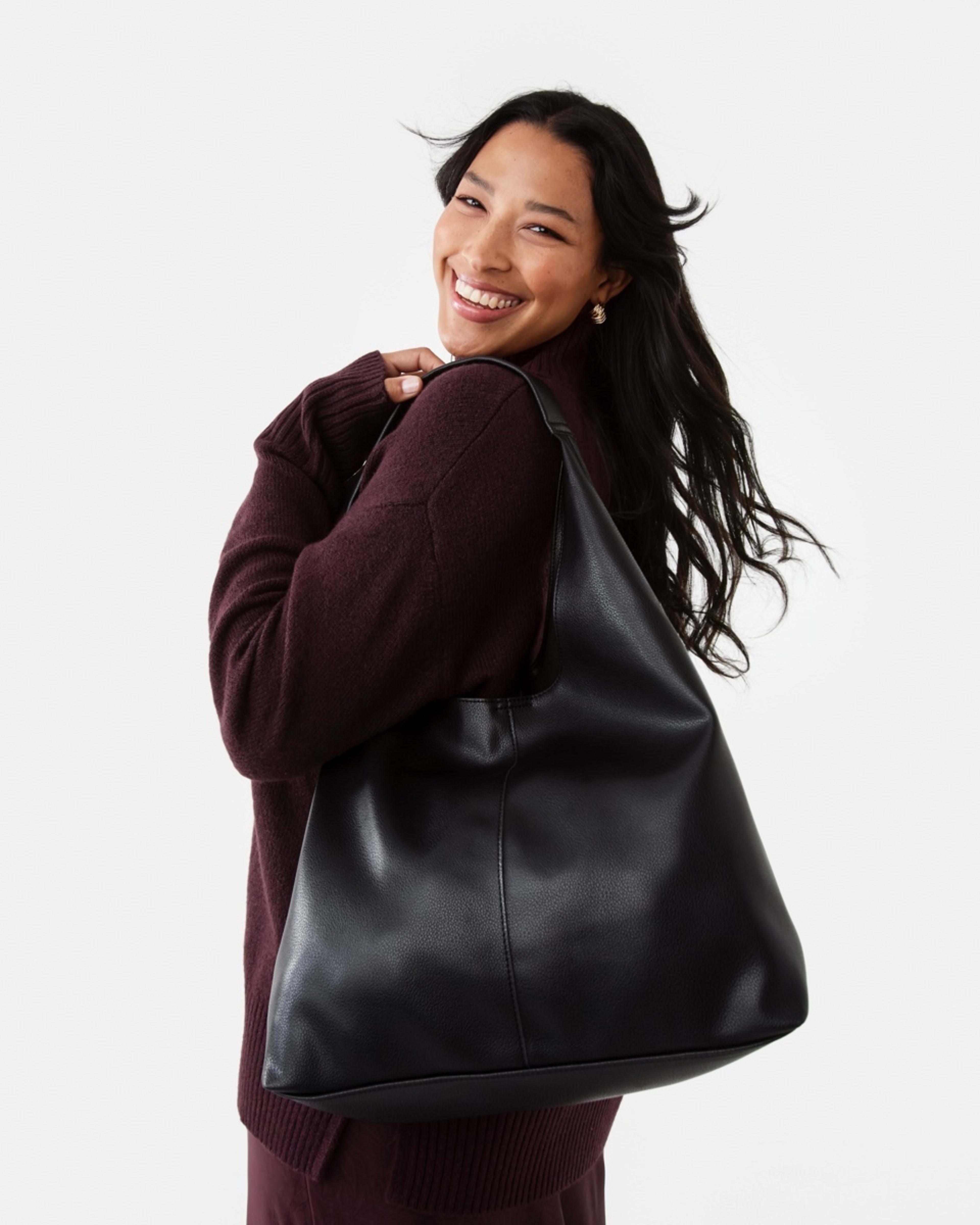 6 Slouchy Shoulder Bag BLACK, 6 of 10