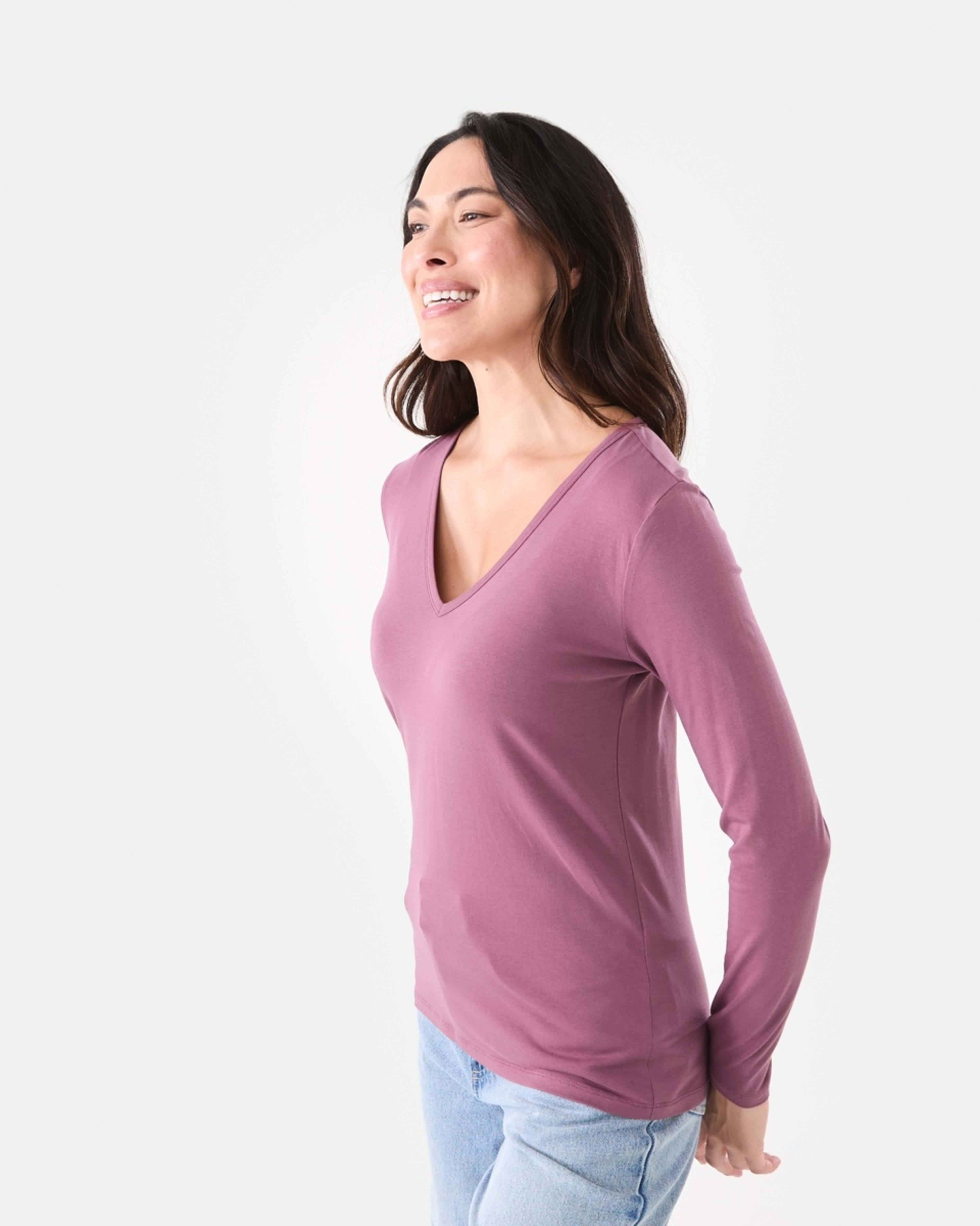 2 Long Sleeve Stretch V-Neck T-shirt Berry, 2 of 5