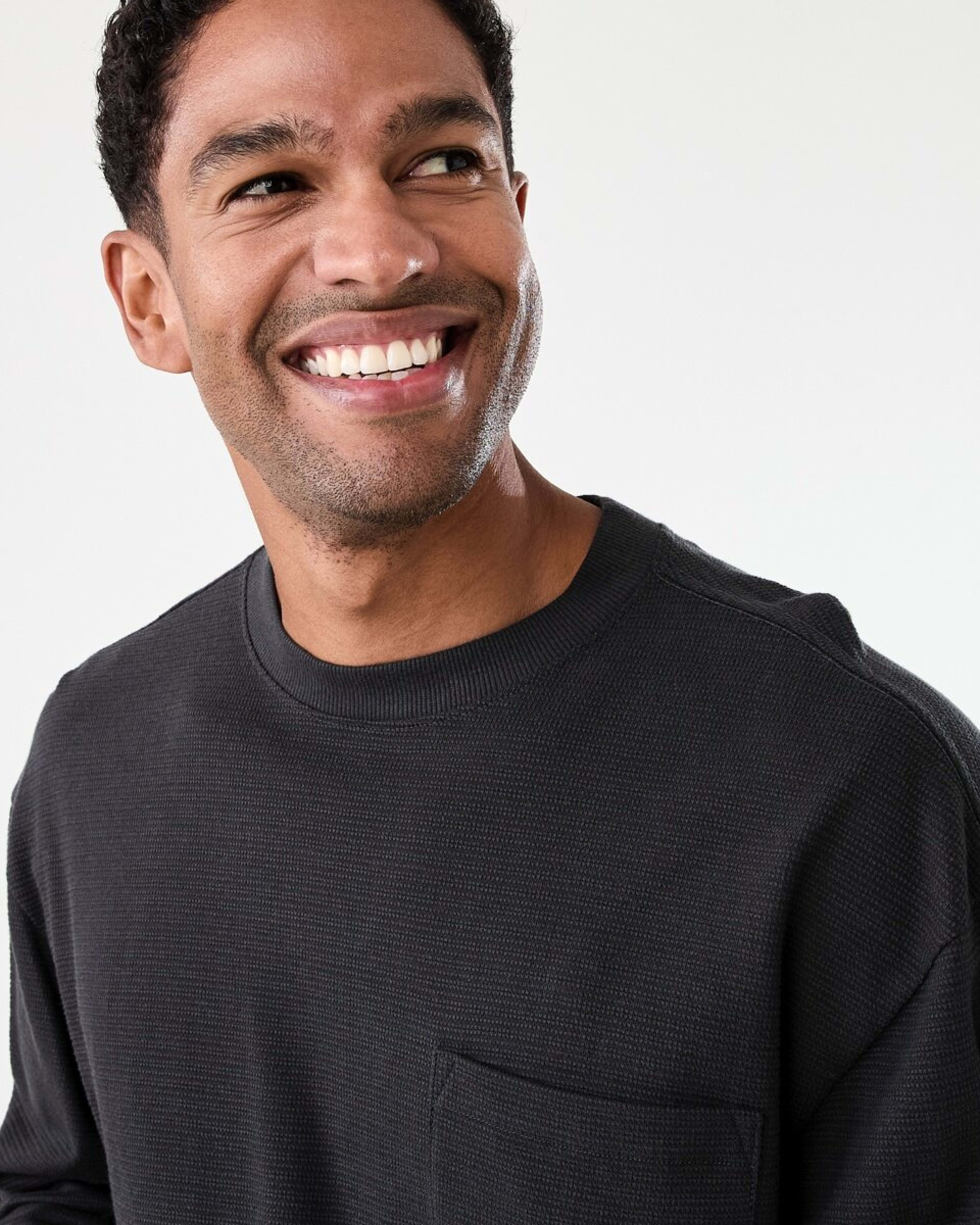 4 Long Sleeve Oversized Textured T-shirt Oyster Black, 4 of 5
