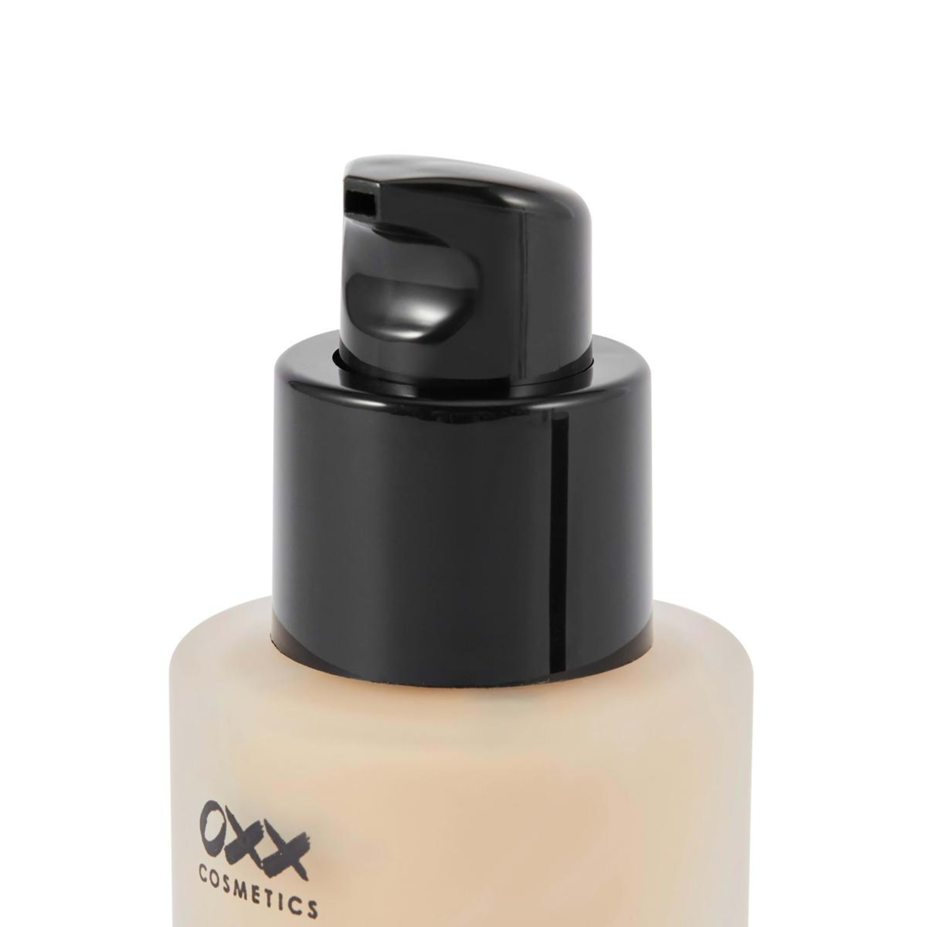 6 OXX Cosmetics Silk Finish Luminous Foundation - Sand 5.2, 6 of 7