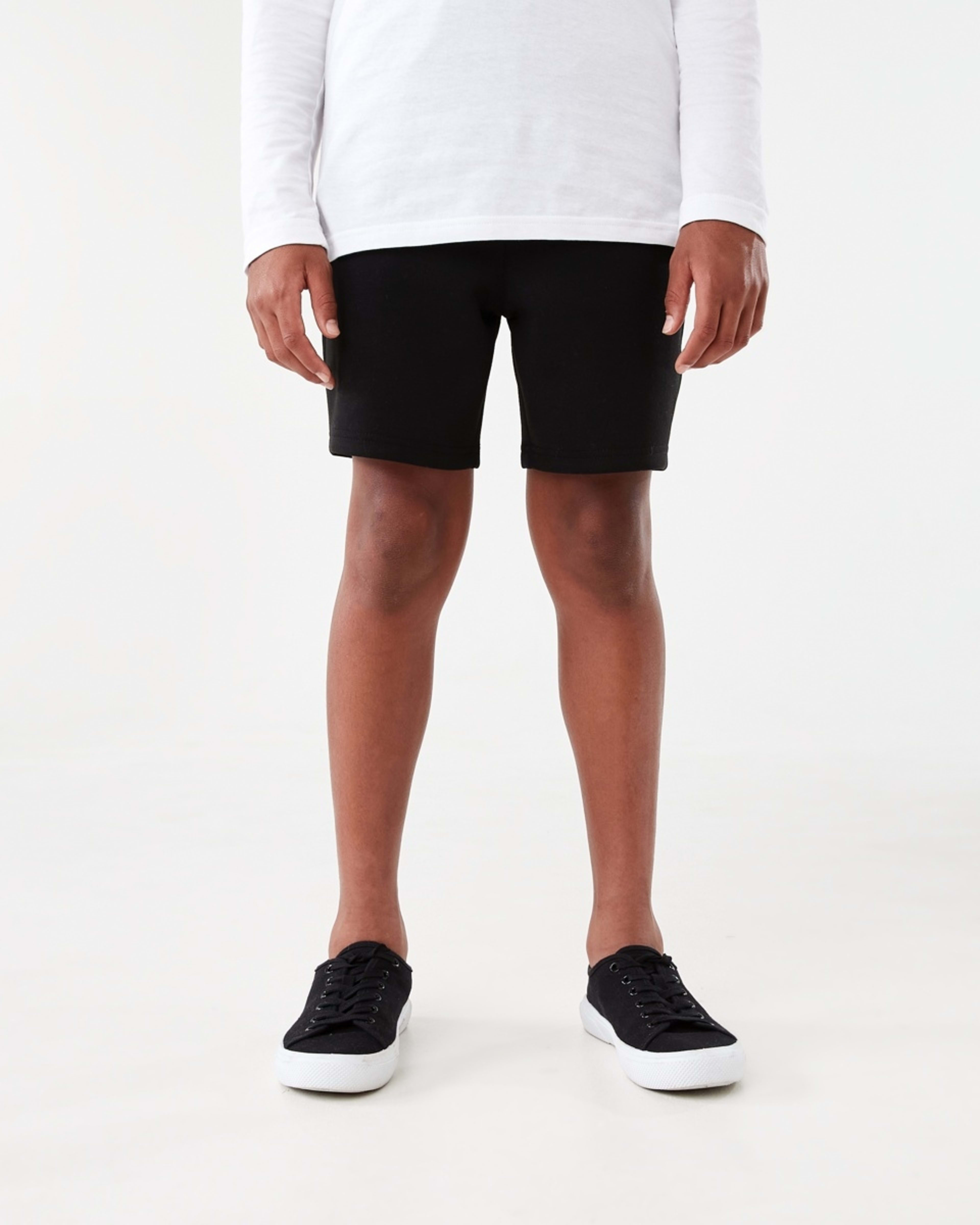1 Active Kids Sweat Shorts Black, 1 of 9