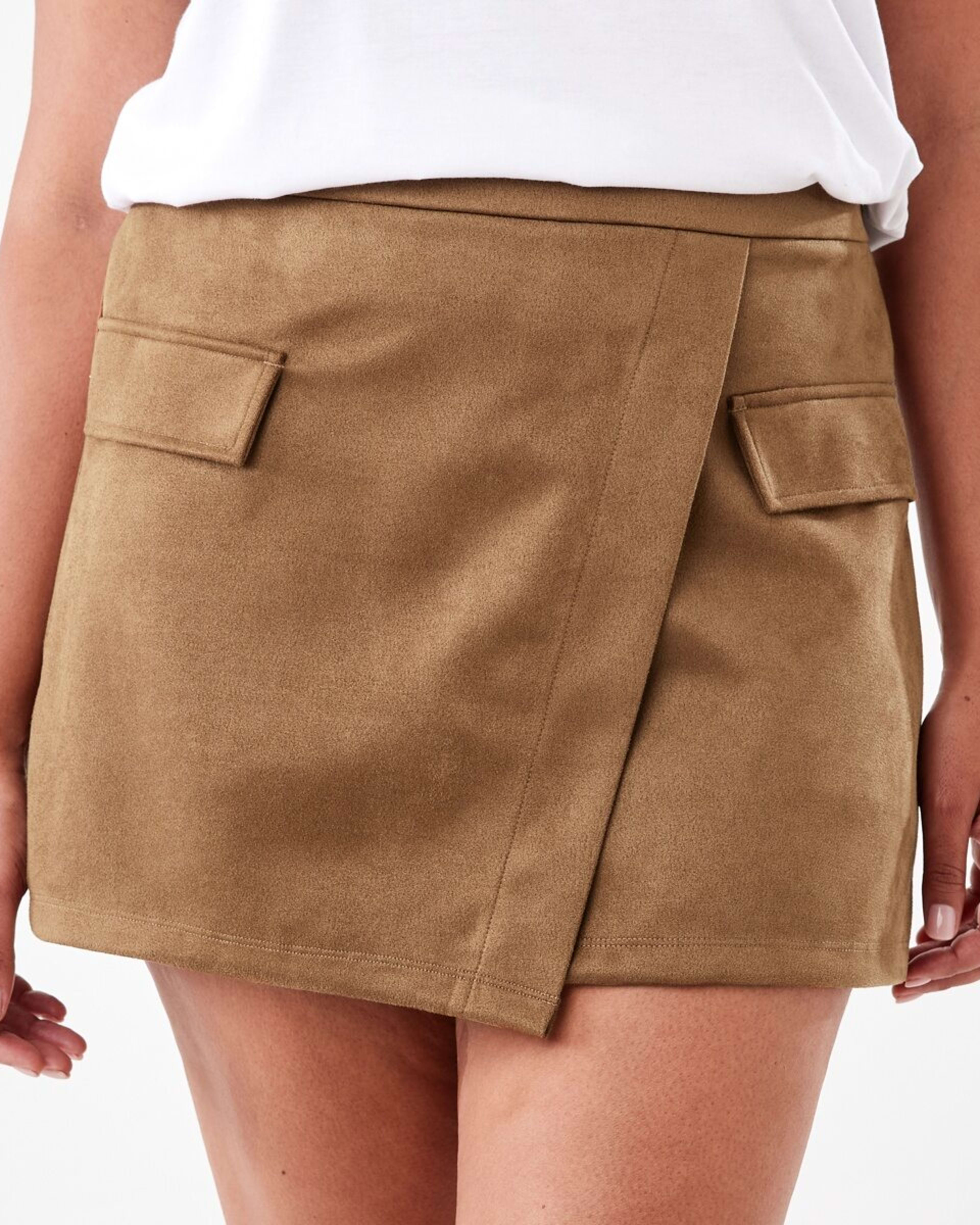 1 Suedette Skort Deep Camel, 1 of 6