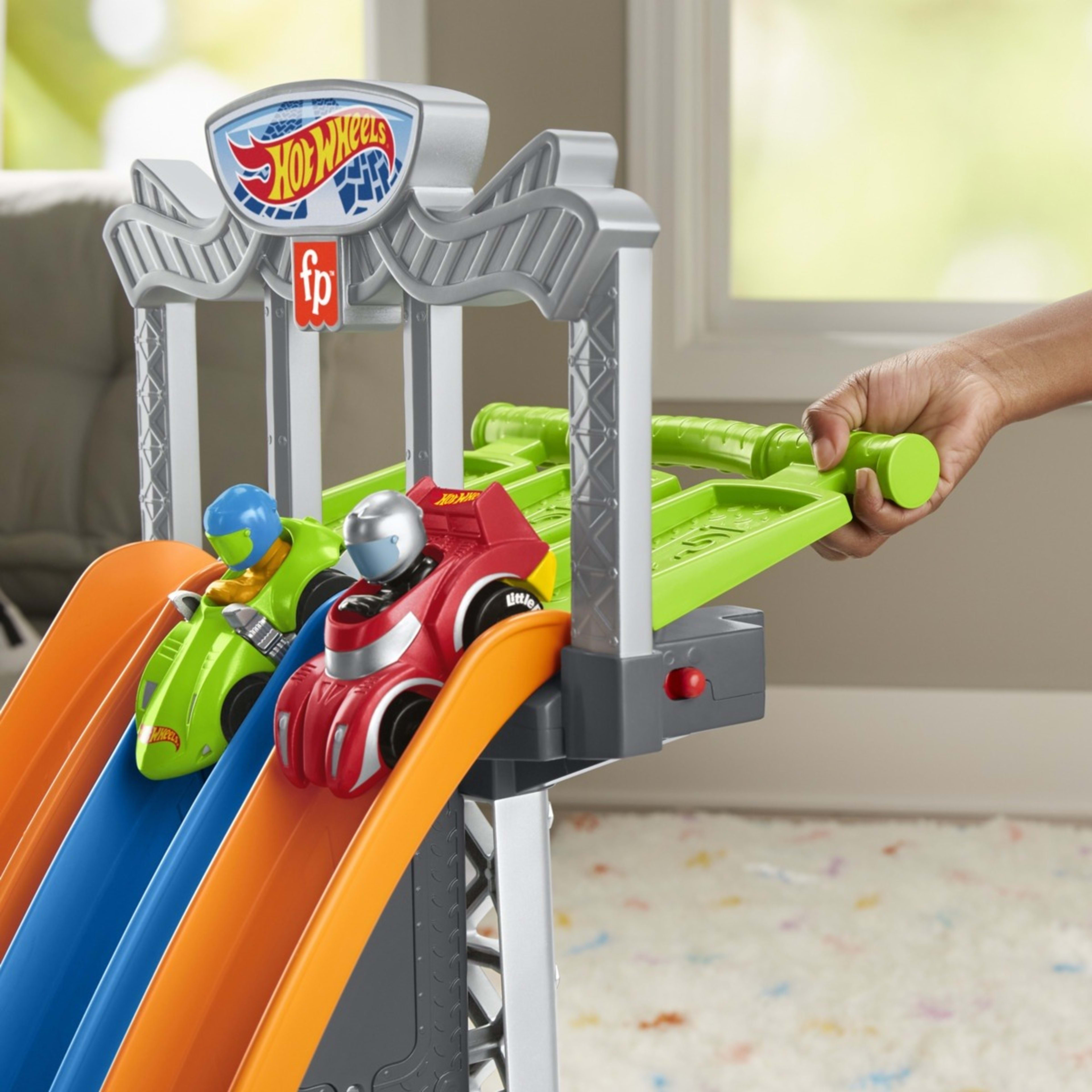 5 Fisher-Price Hot Wheels Little People Racing Loops Tower Toddler Vehicle Playset, 5 of 7