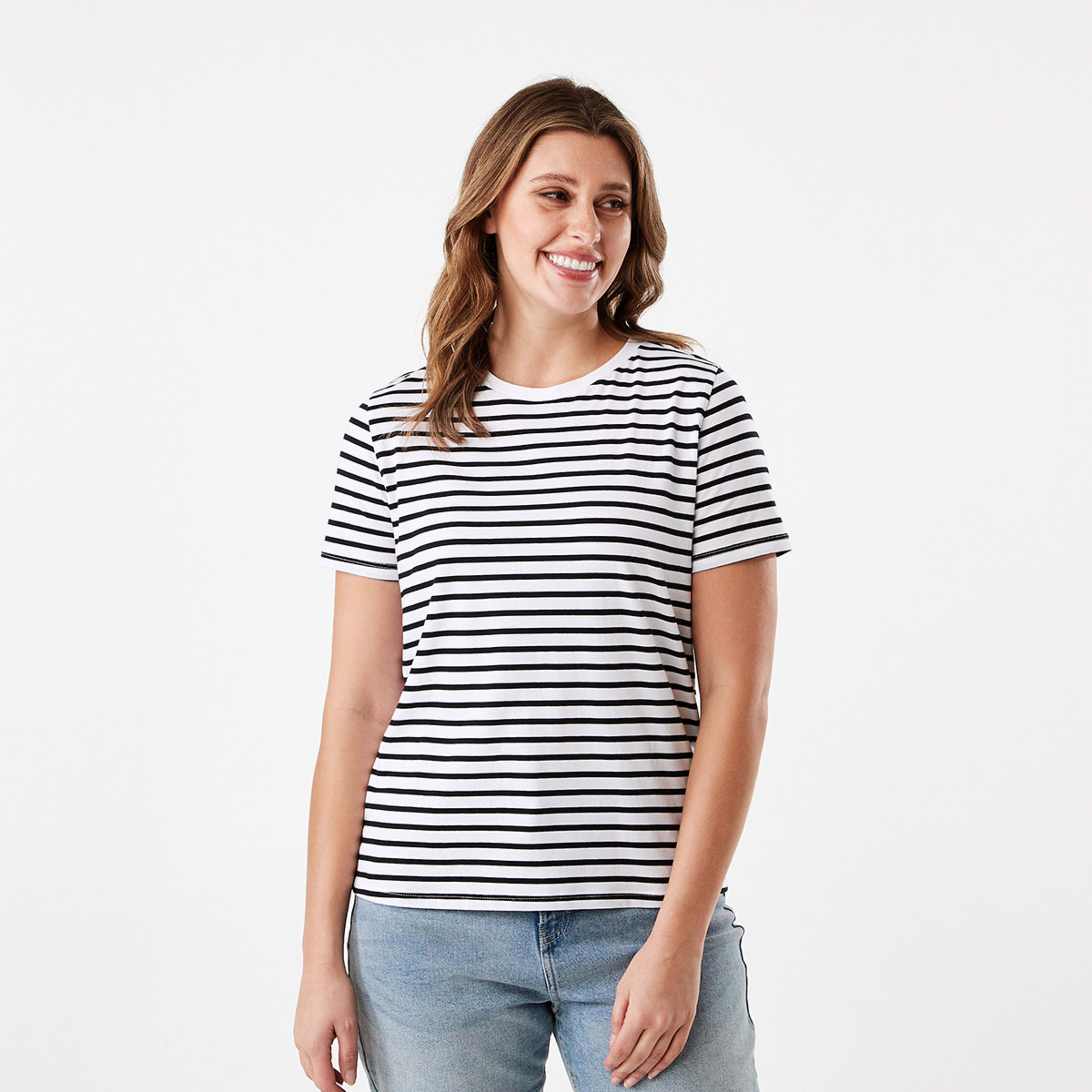 1 Short Sleeve Printed T-shirt Black White Stripe, 1 of 6