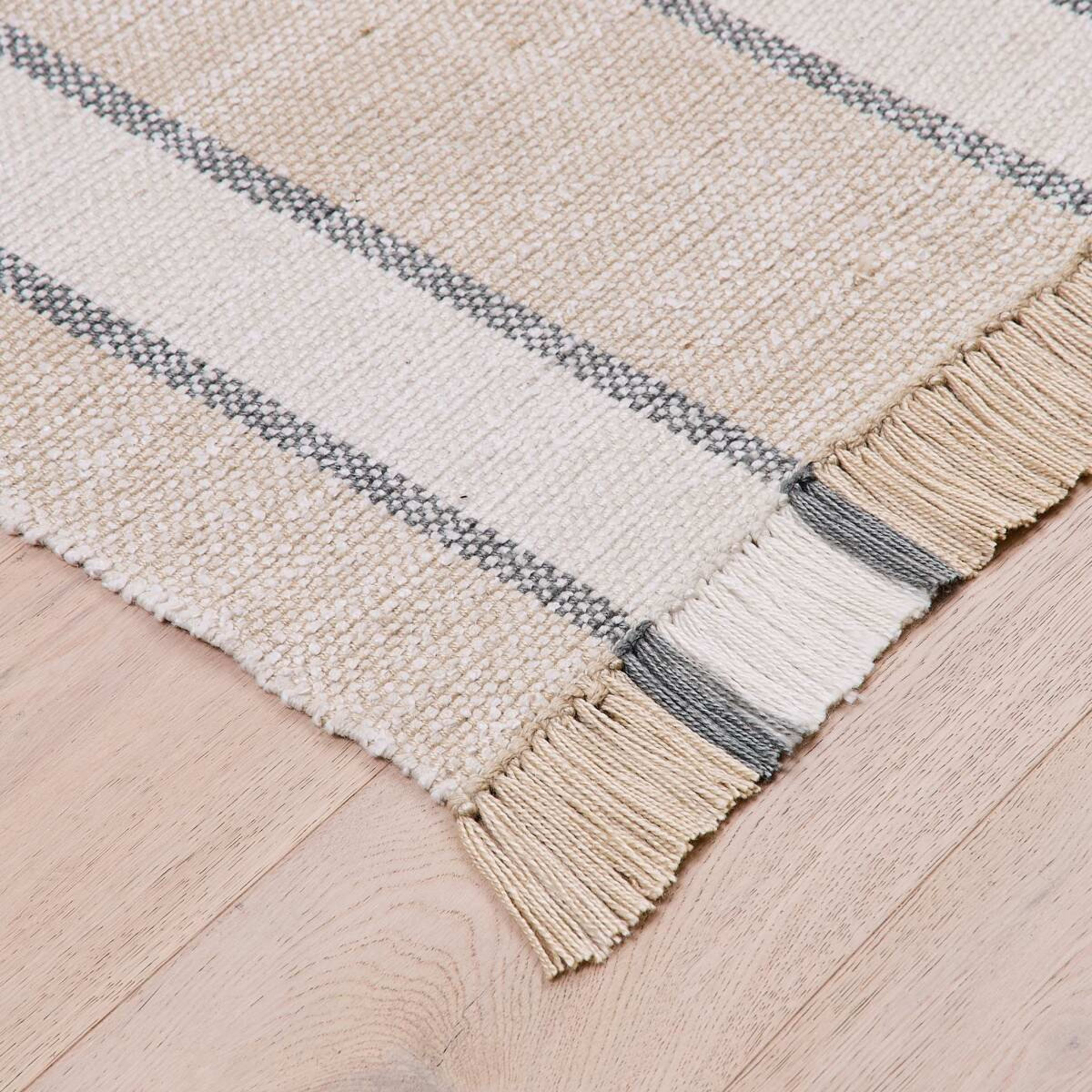 4 Dara Washable Rug - Large - 235cm x 160cm, 4 of 7