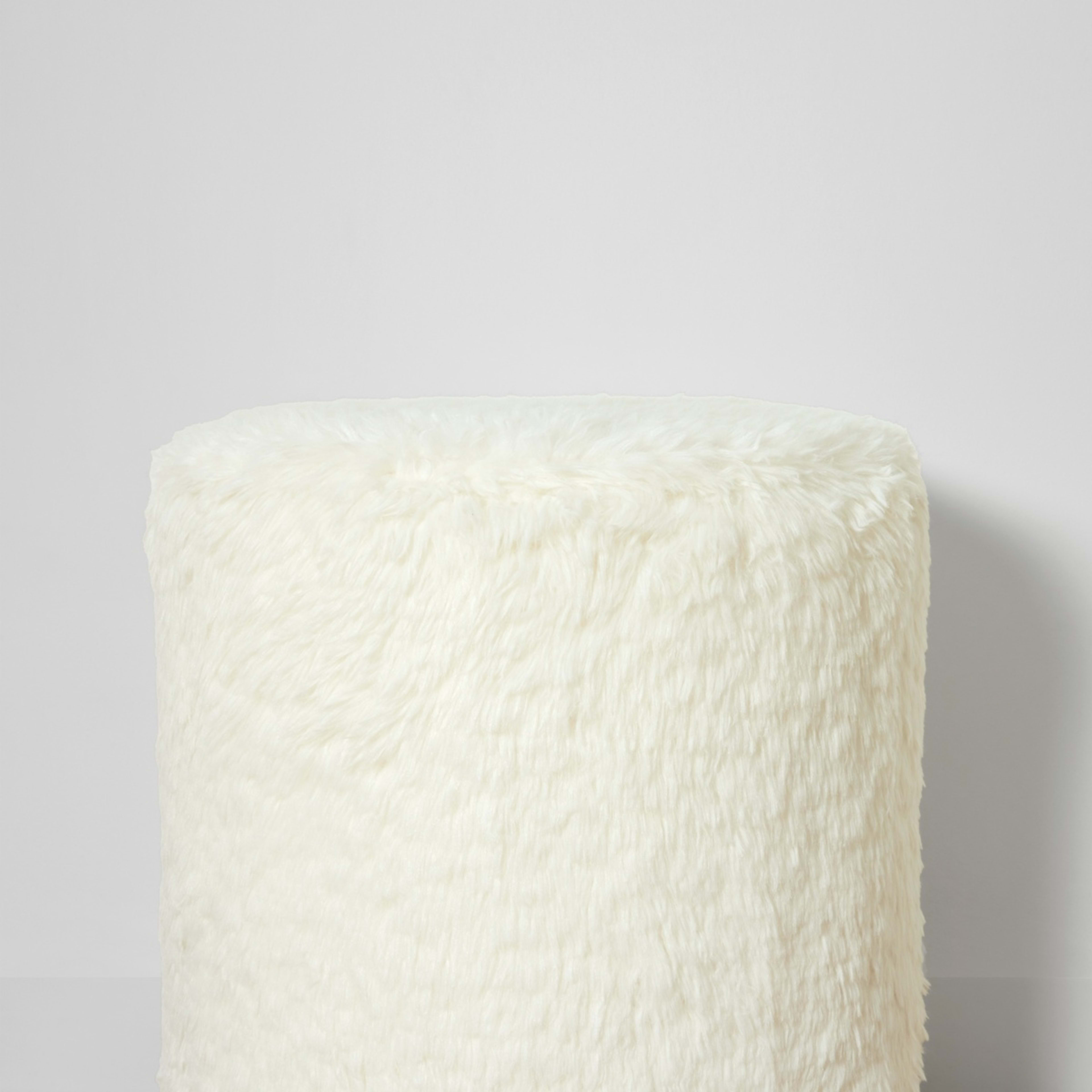 6 Fluffy Ottoman, 6 of 7