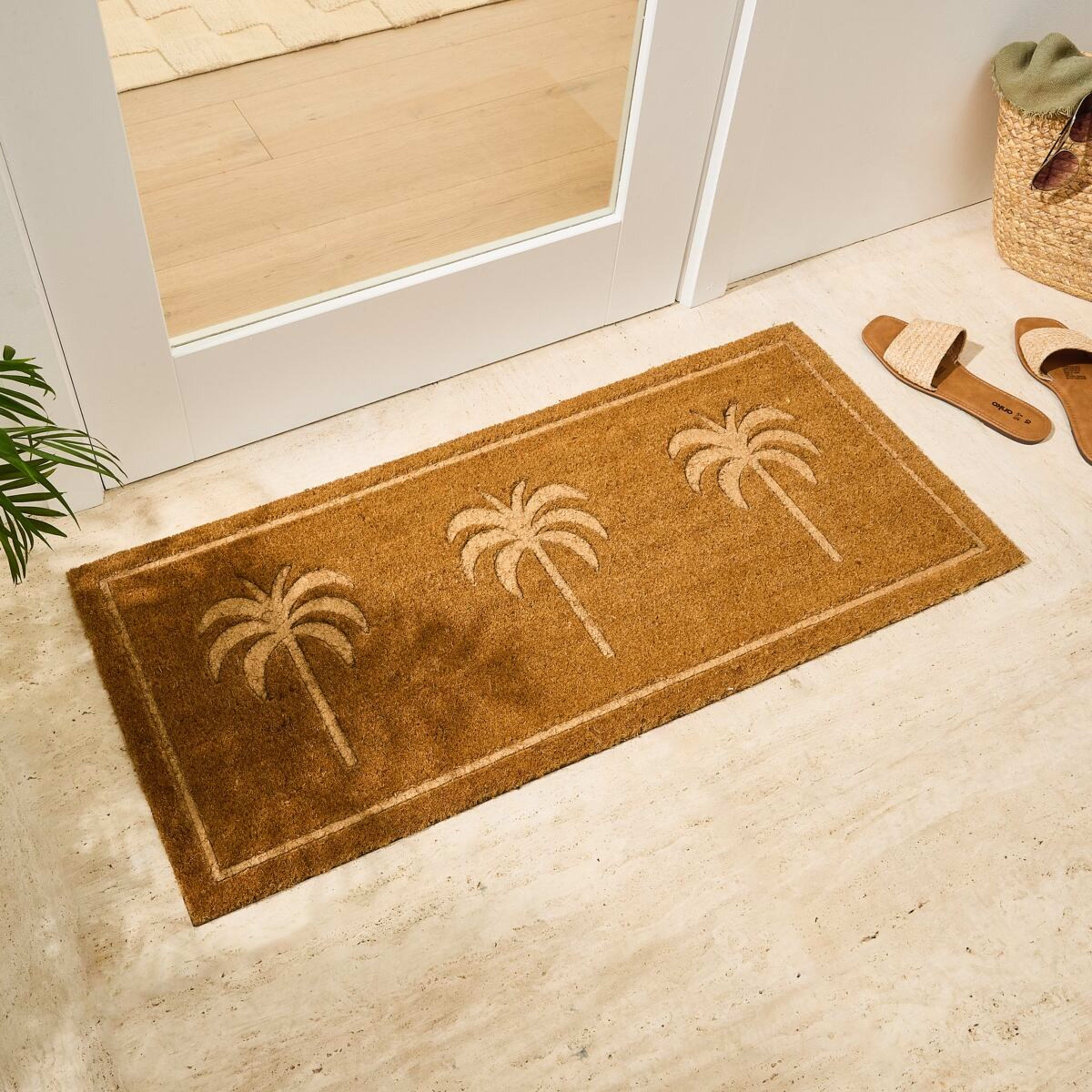 1 Palm Debossed Door Mat