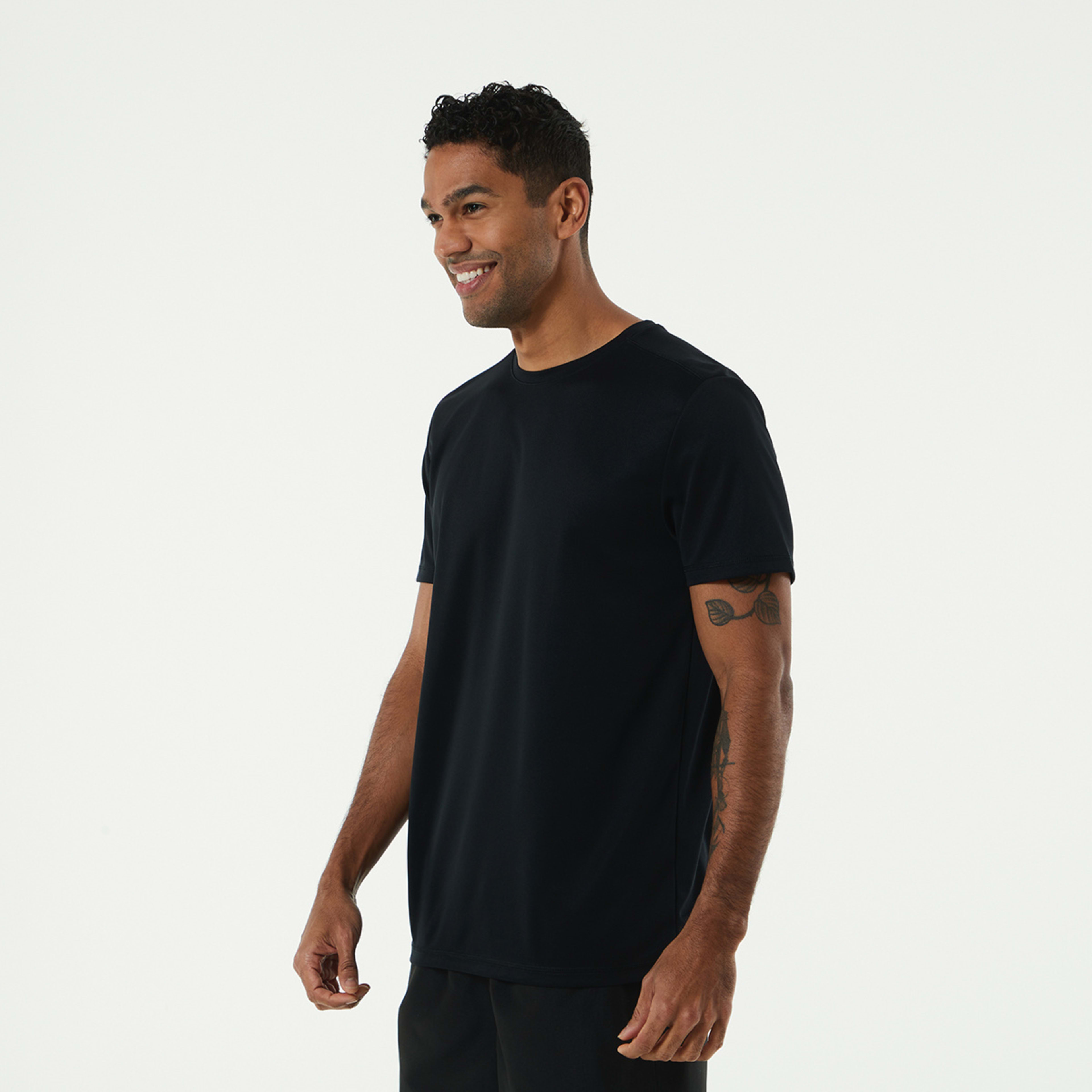 2 Active Mesh T-shirt Black, 2 of 6