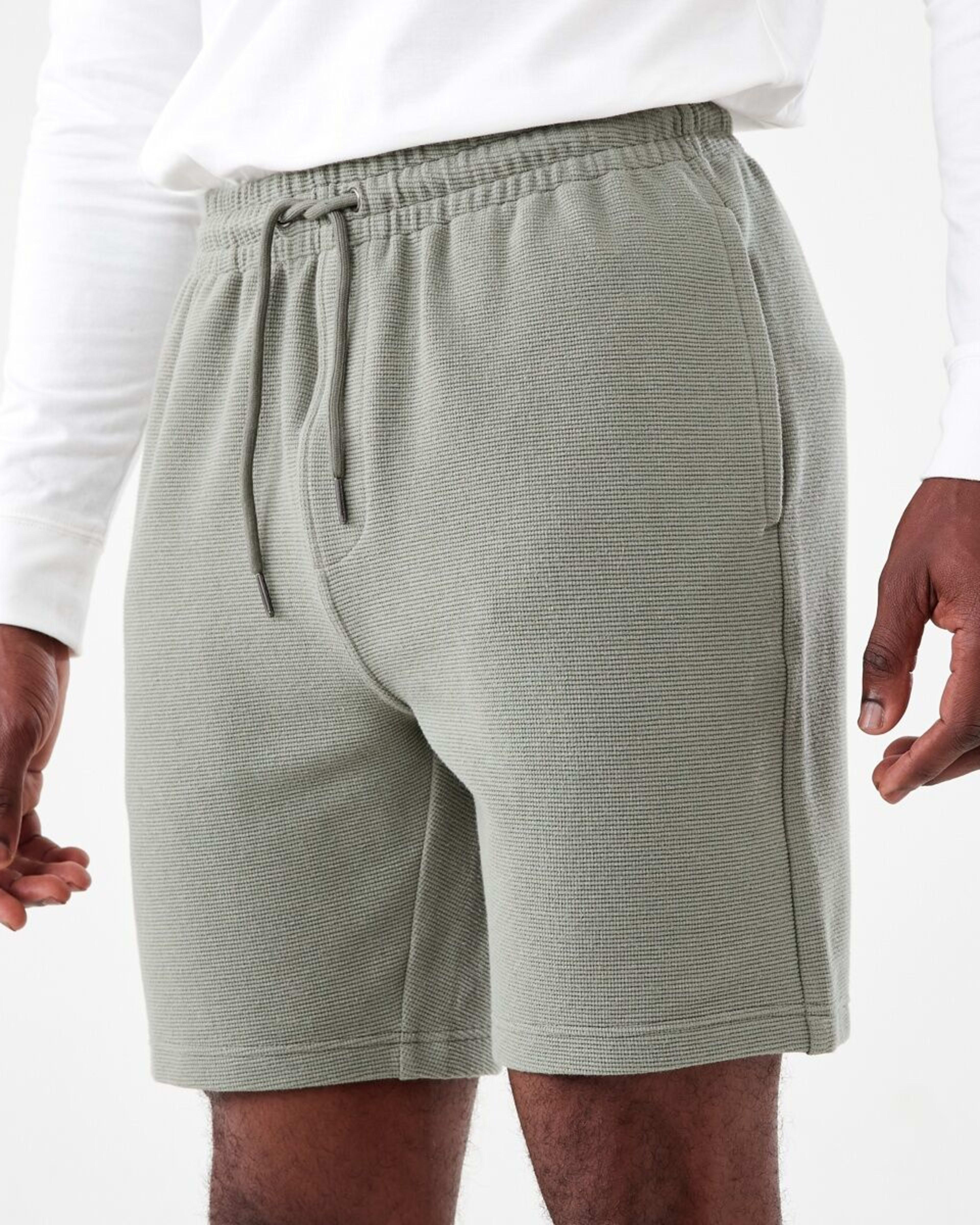 2 Textured Fleece Shorts AGAVE, 2 of 6