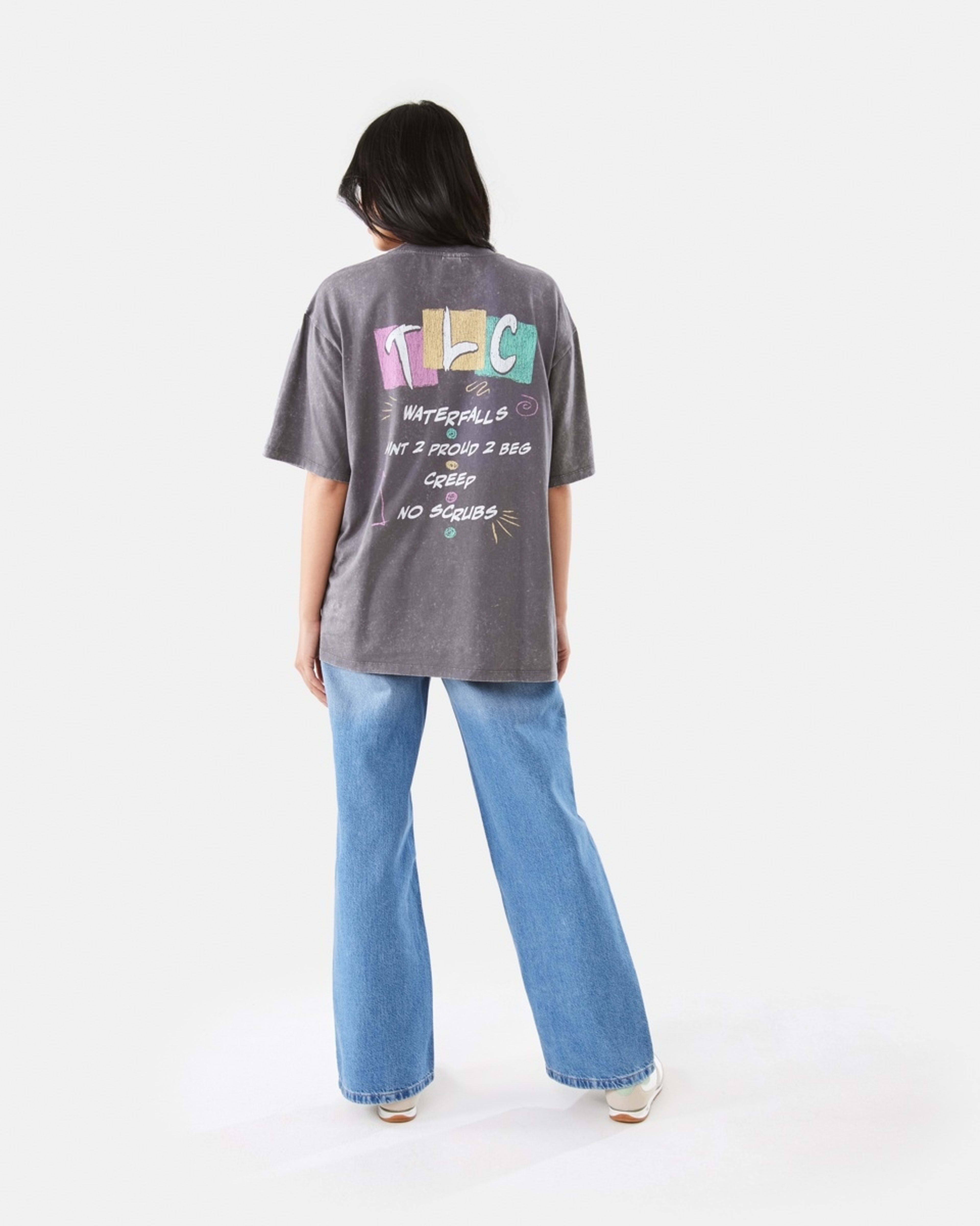 4 TLC License Short Sleeve Oversized T-shirt TLC LIGHT GREY WASH, 4 of 9