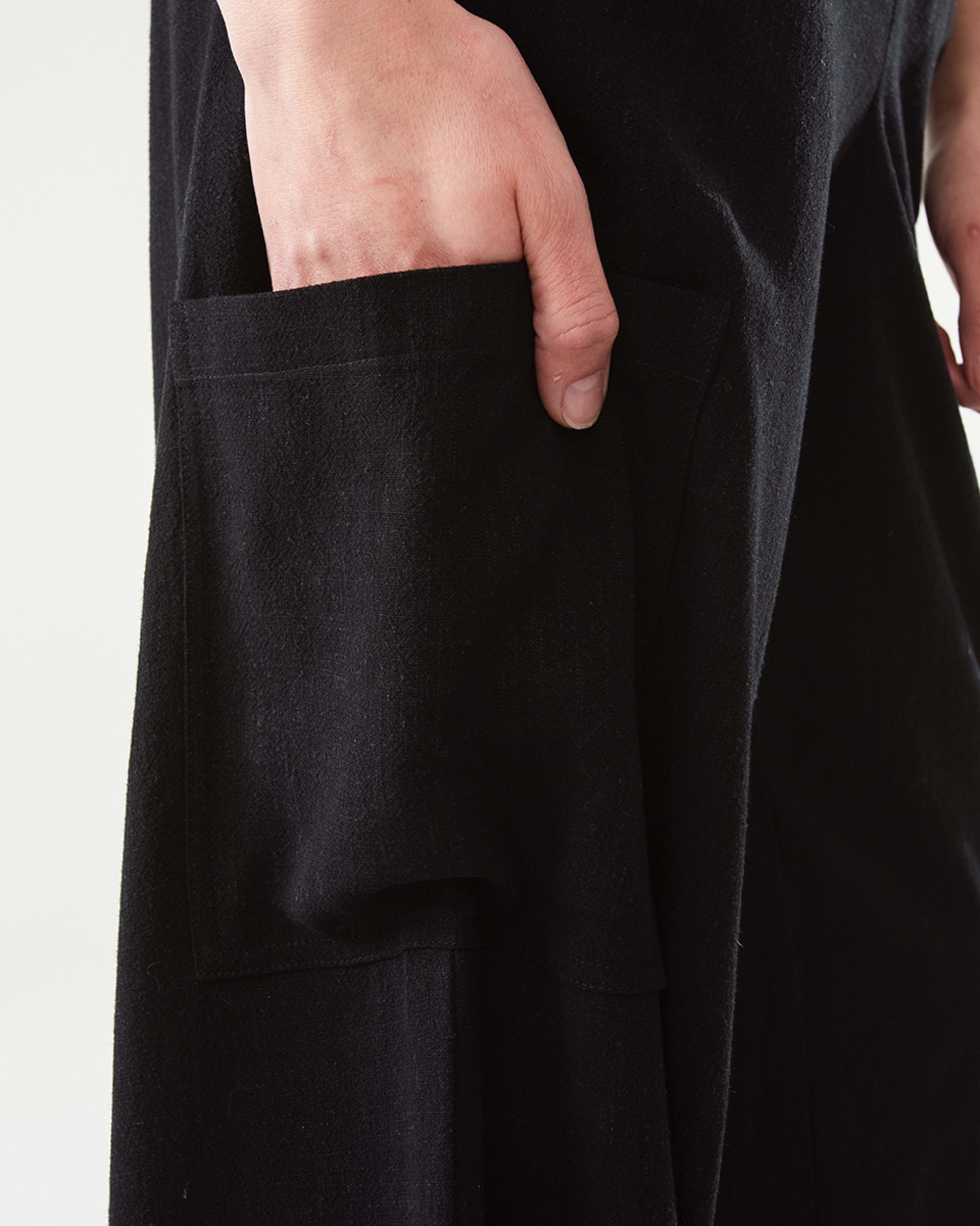 9 Textured Cargo Pants Black, 9 of 9