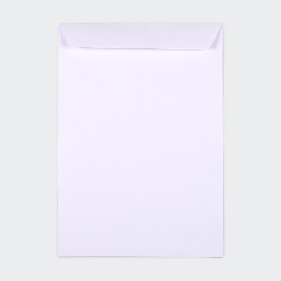 25 Pack C4 Peel and Seal Envelopes White Kmart NZ