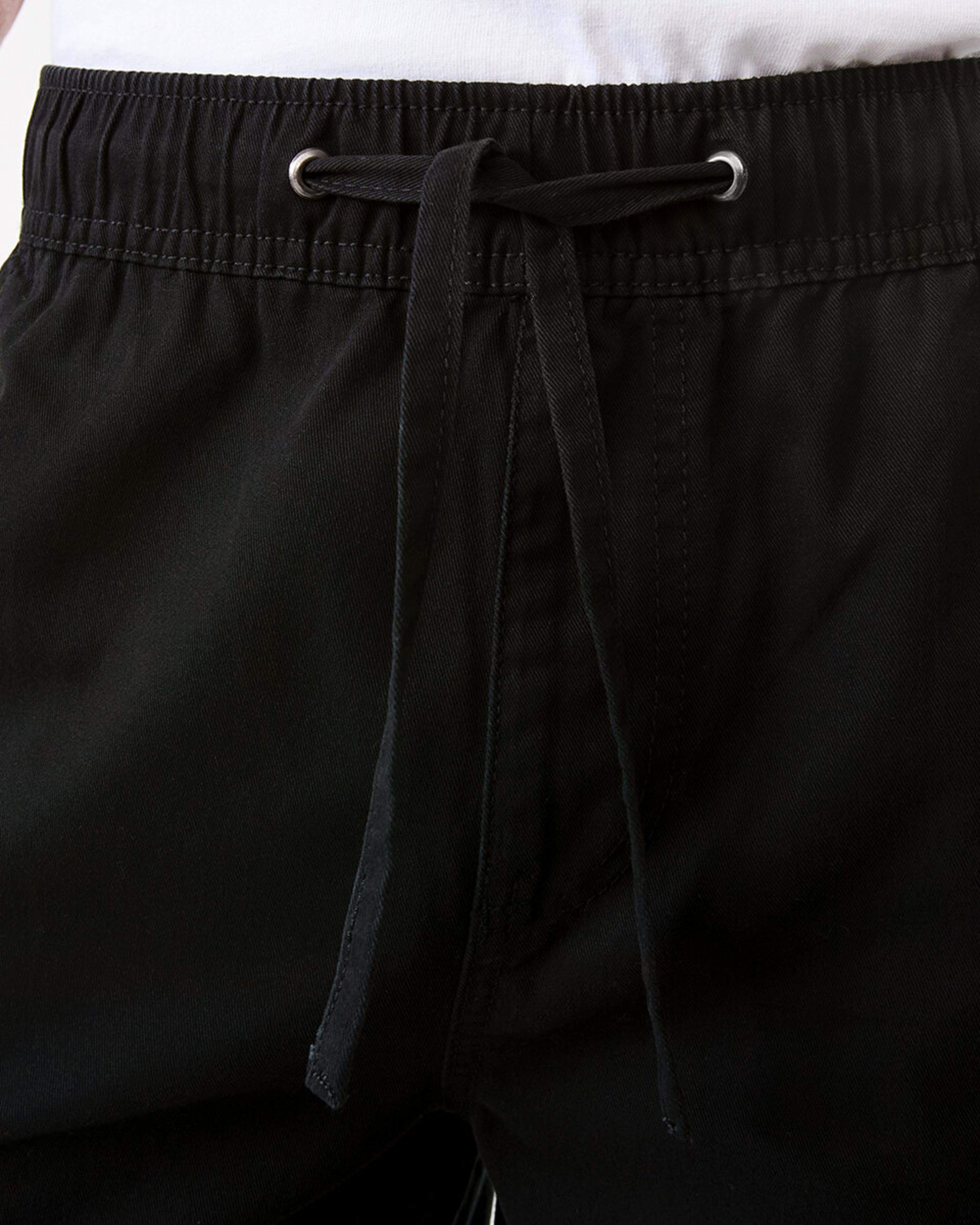 6 Elastic Waist Cargo Shorts Black, 6 of 7