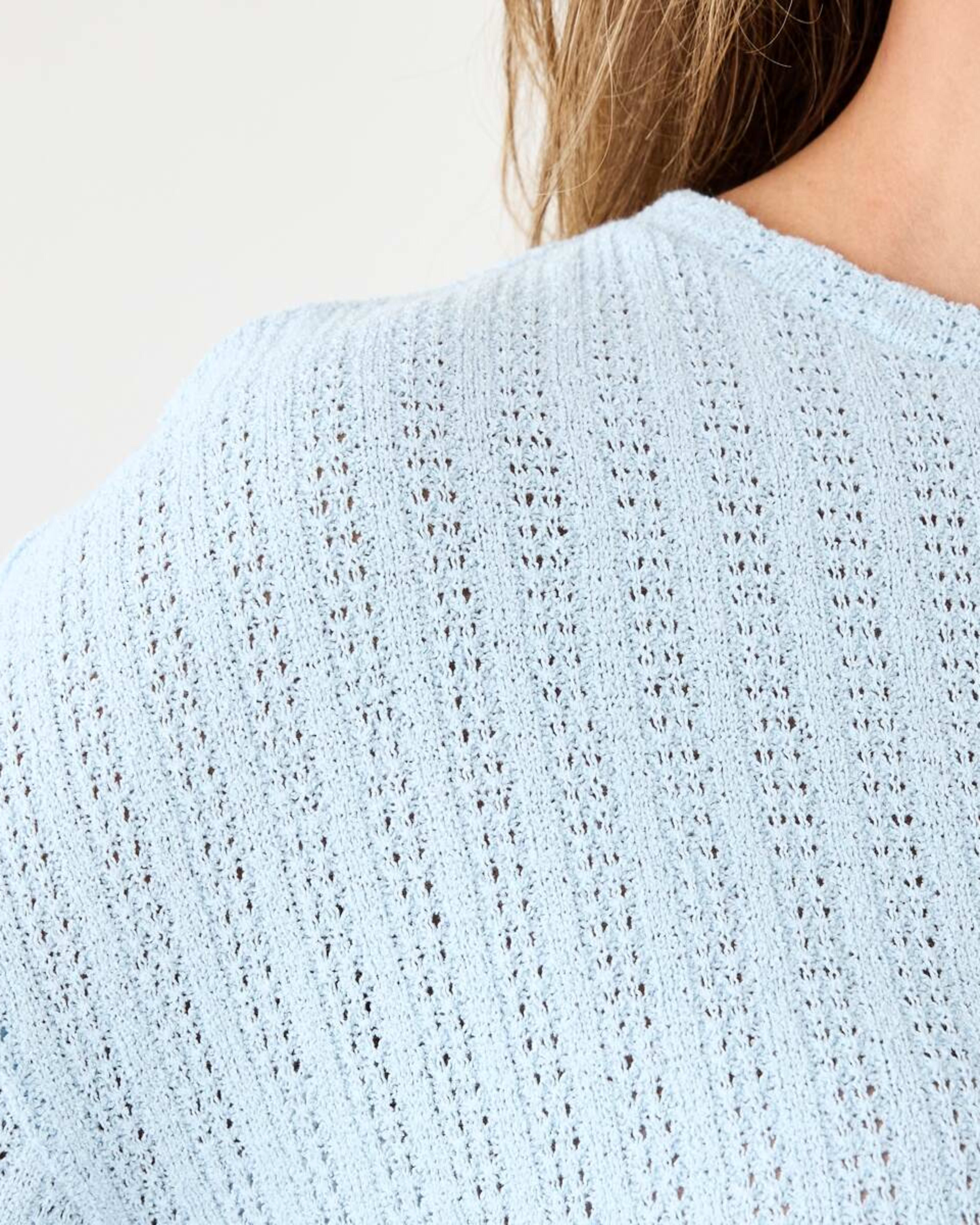 5 Long Sleeve Textured Top Blu Skyway, 5 of 6