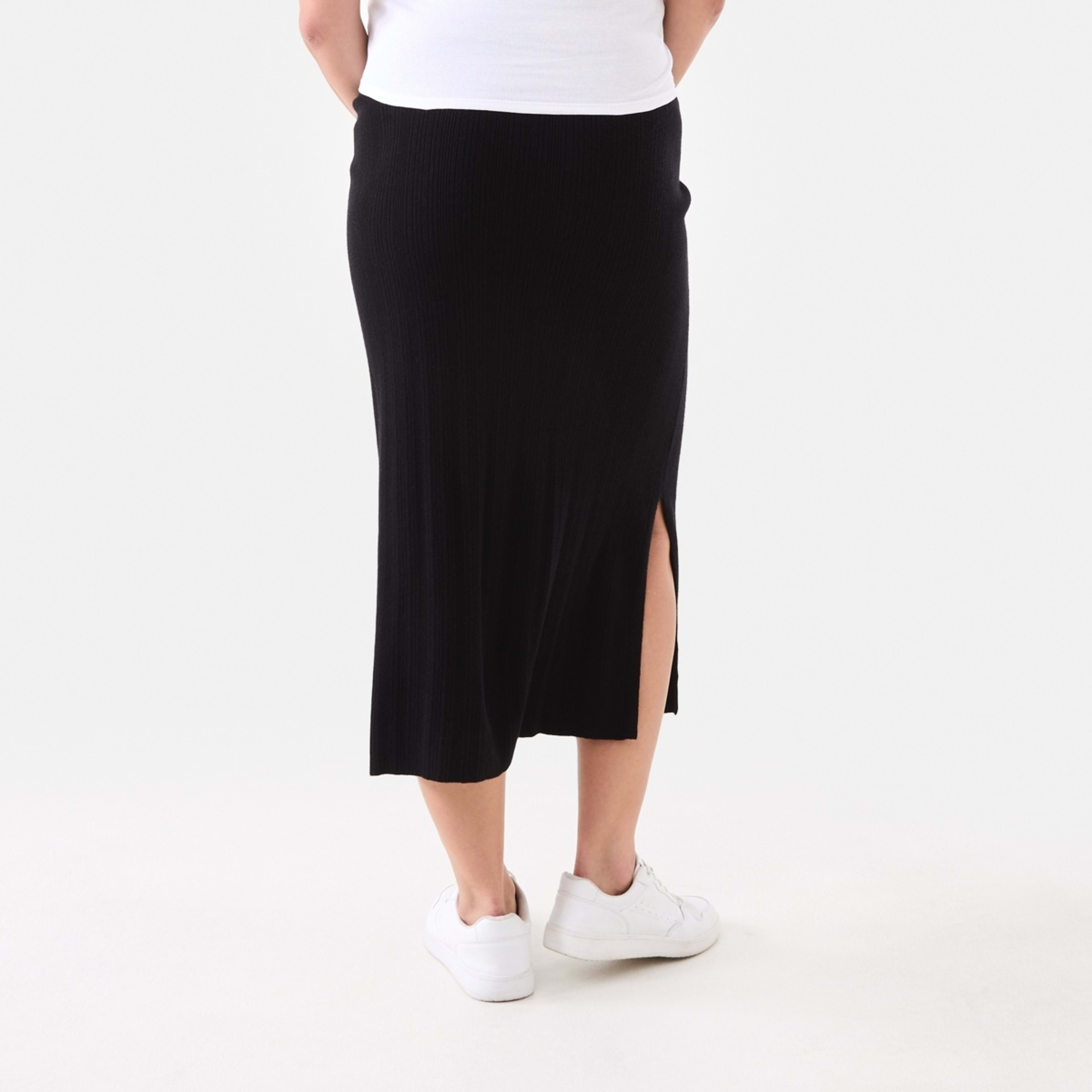 3 Maternity Rib Column Skirt Black, 3 of 5