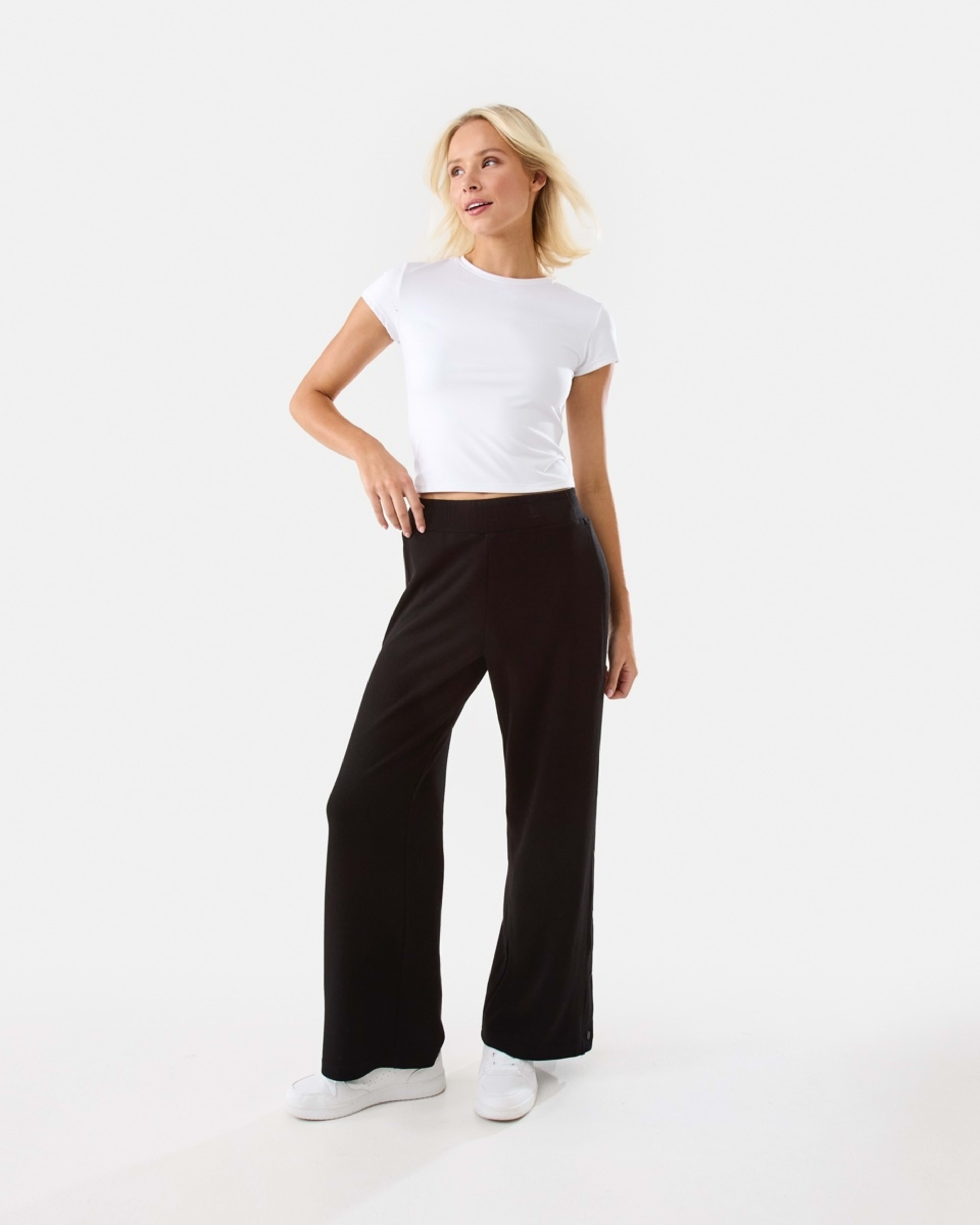 2 Active Womens Snap Trackpants Black, 2 of 7