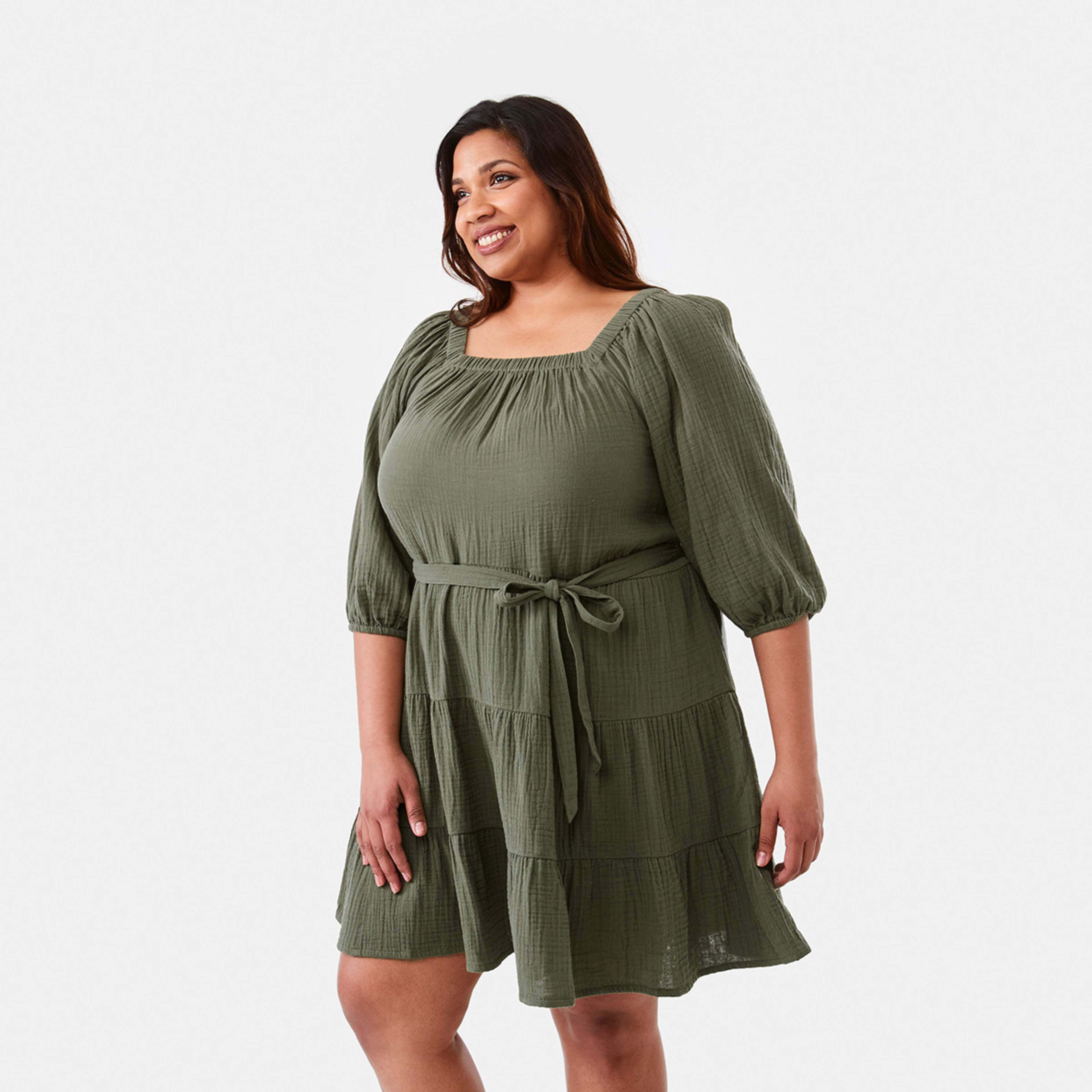 2 Curve Short Sleeve Textured Tiered Mini Dress Olive Leaf, 2 of 8