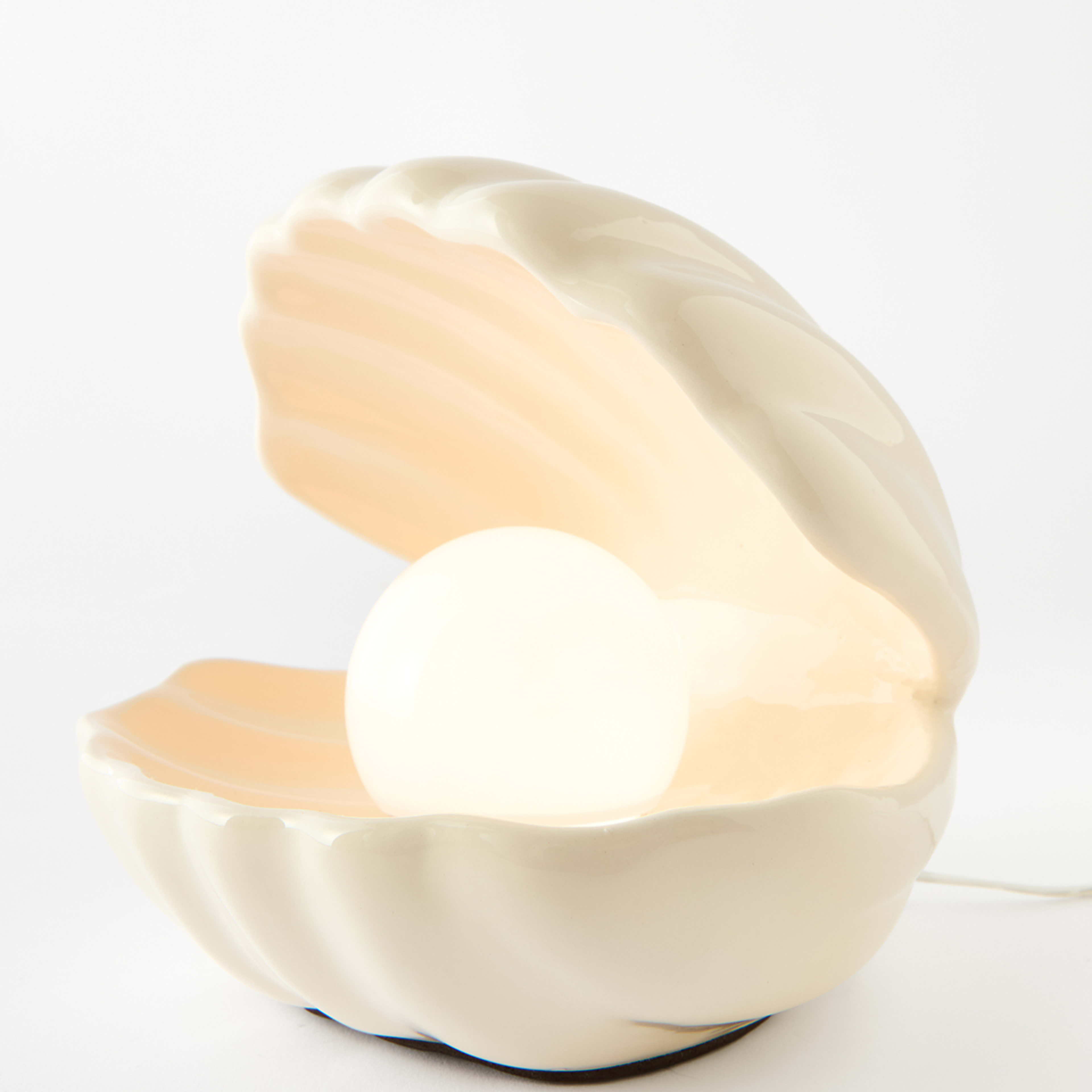 9 Clam Shell Lamp, 9 of 9