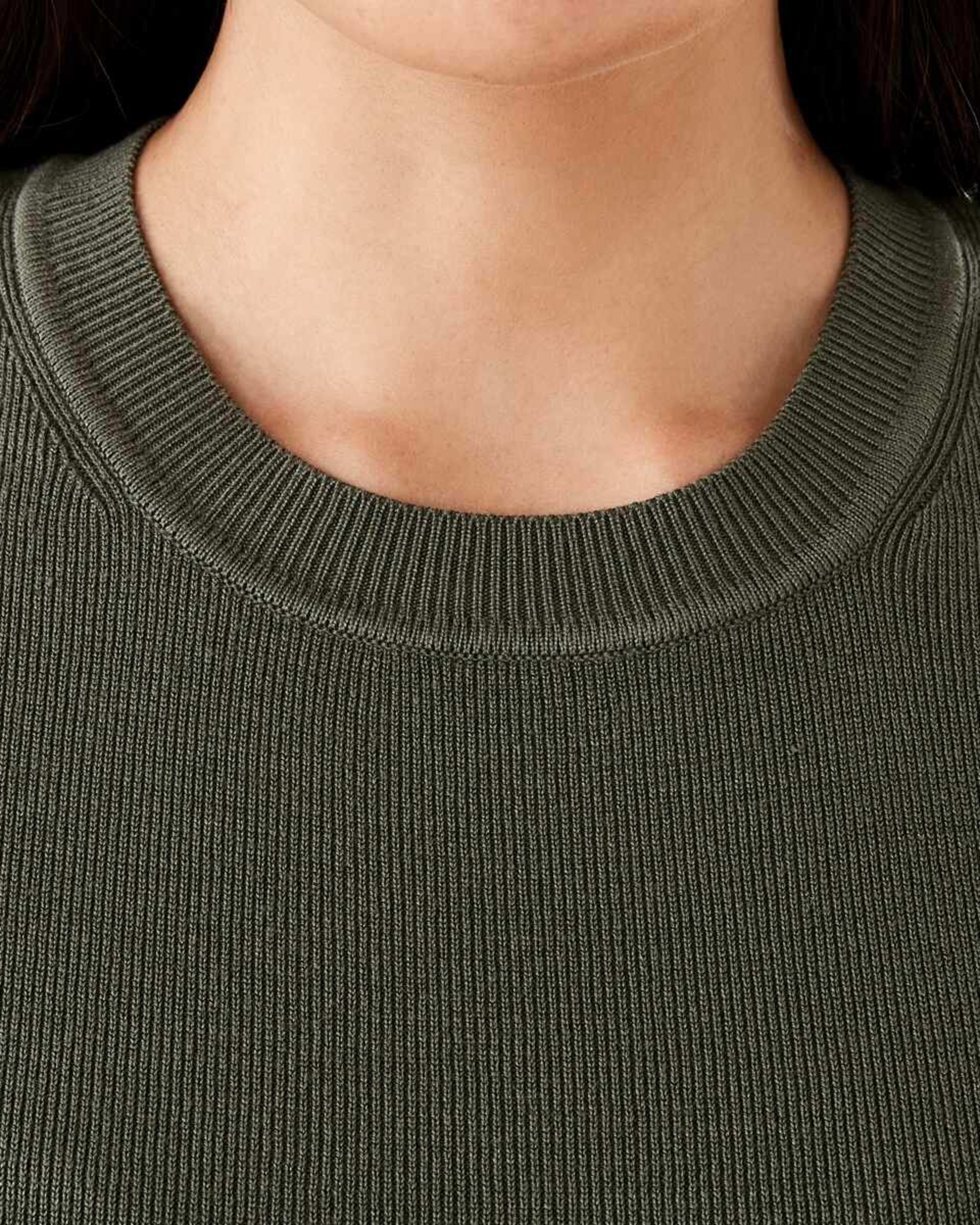 5 Short Sleeve True Knit Fitted T-shirt OLIVE LEAF, 5 of 5