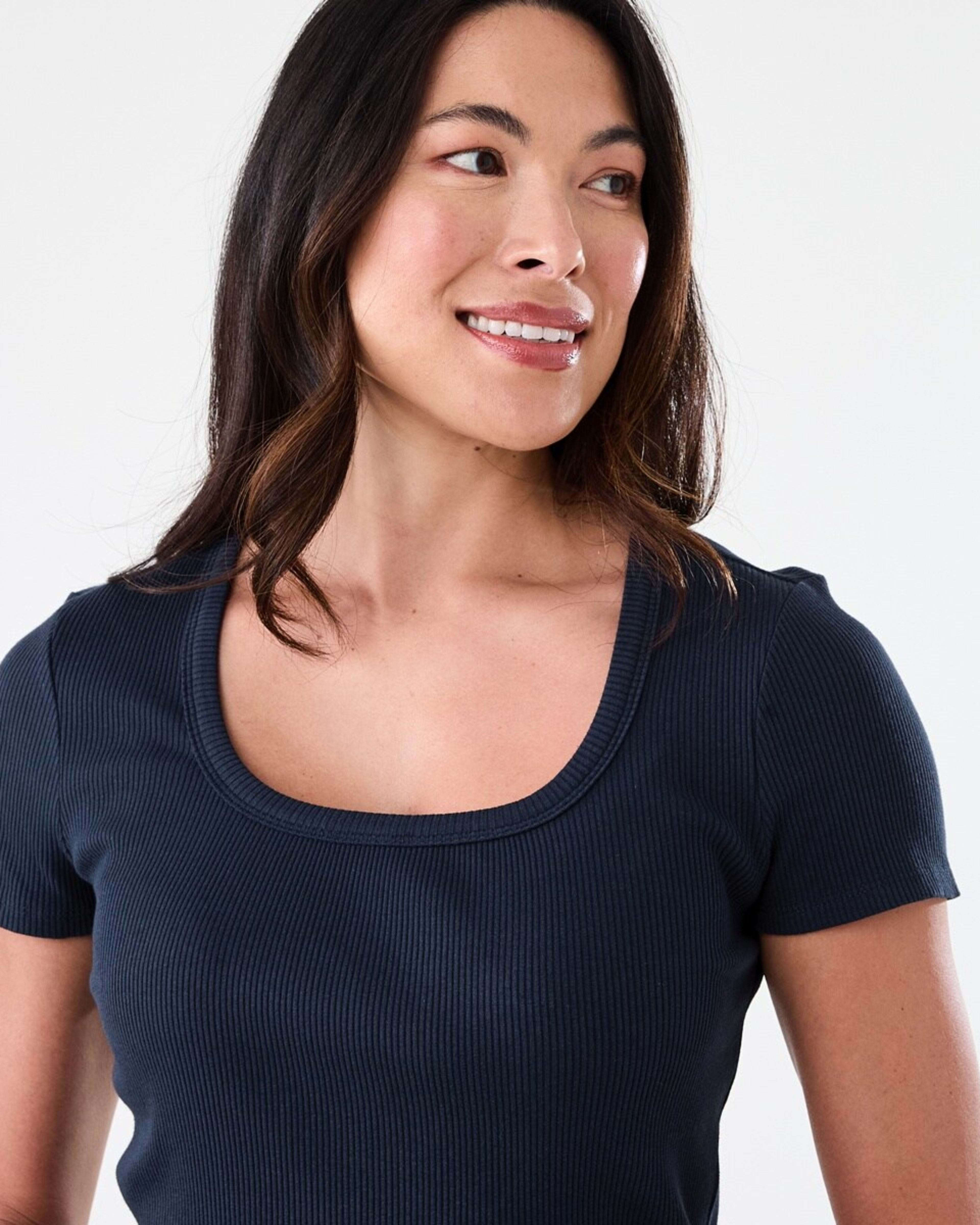 4 Short Sleeve Rib Square Neck T-shirt Navy Blaze, 4 of 5