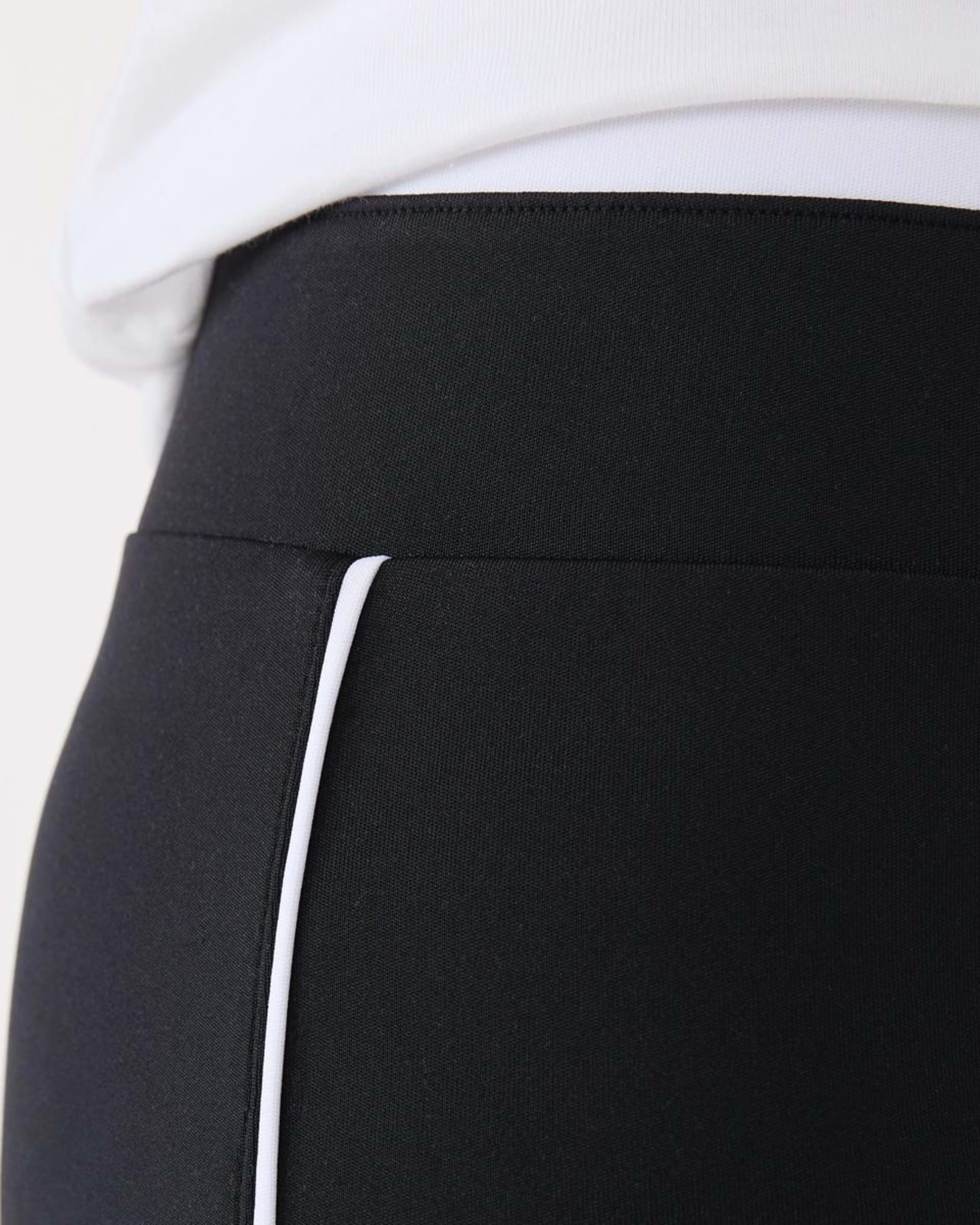 3 Active Kids Flare Leggings BLACK, 3 of 6