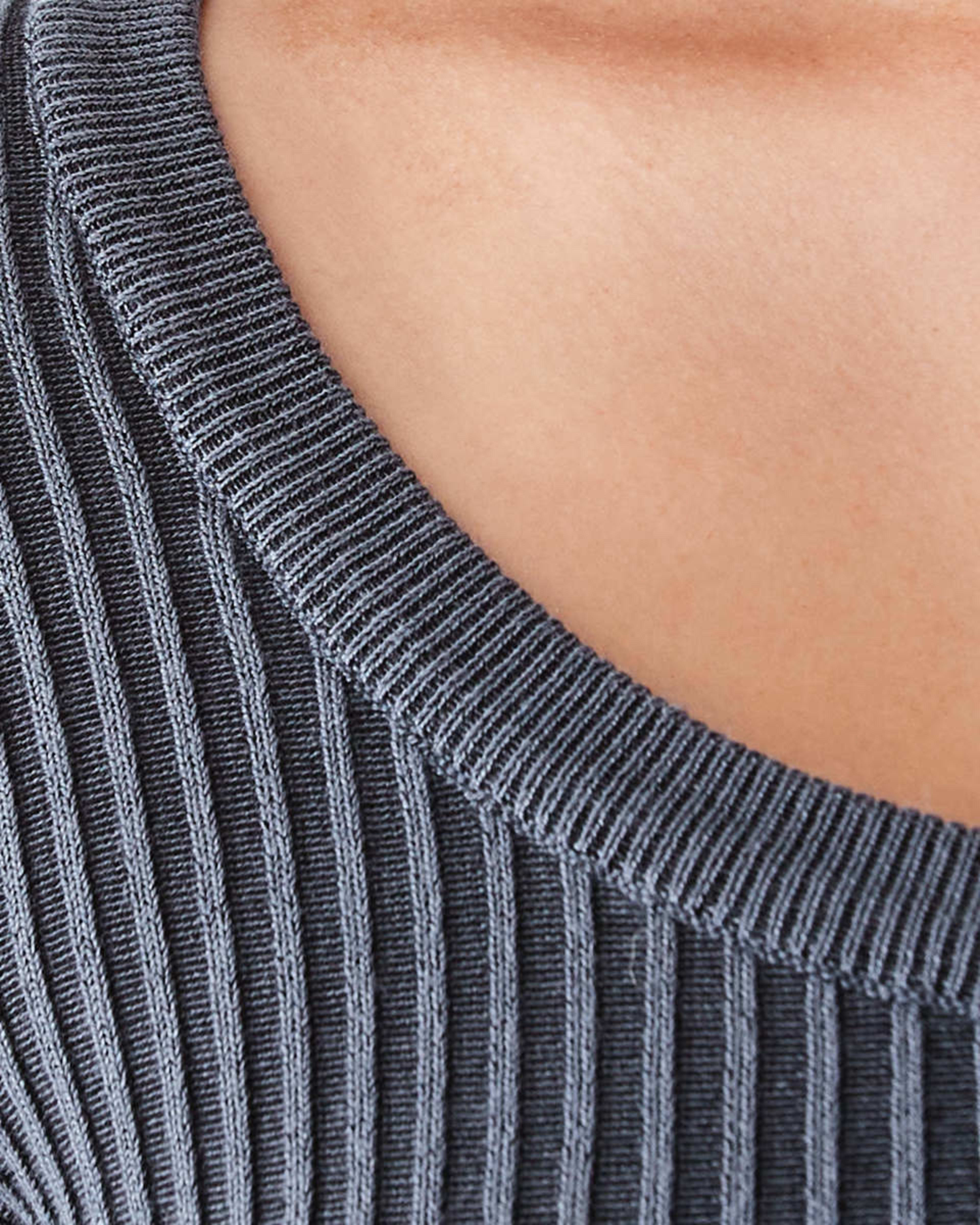 5 Long Sleeve True Knit Scoop Neck Top Vntg Ind, 5 of 6