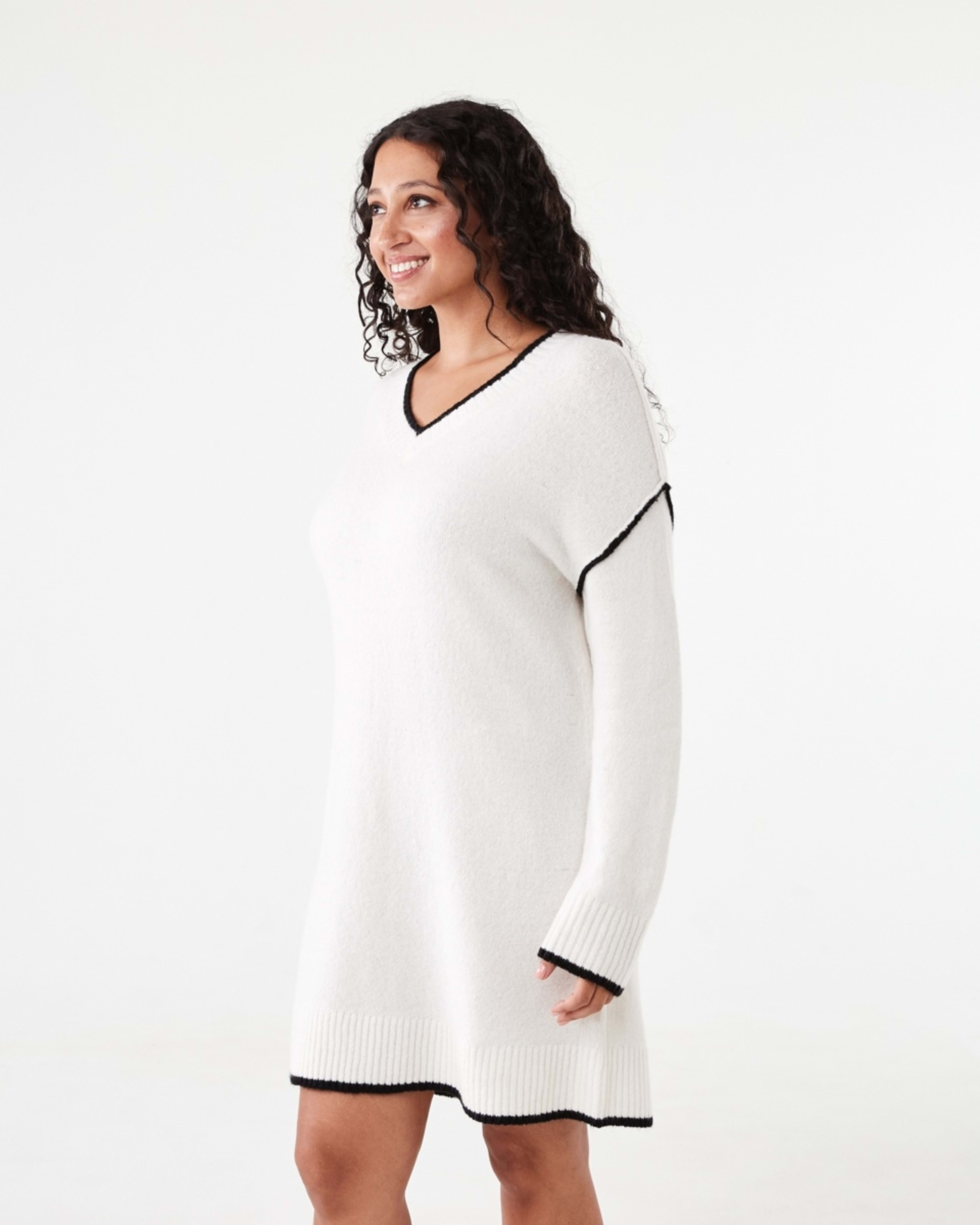 2 Long Sleeve V-Neck Sweater Mini Dress Ecru, 2 of 8