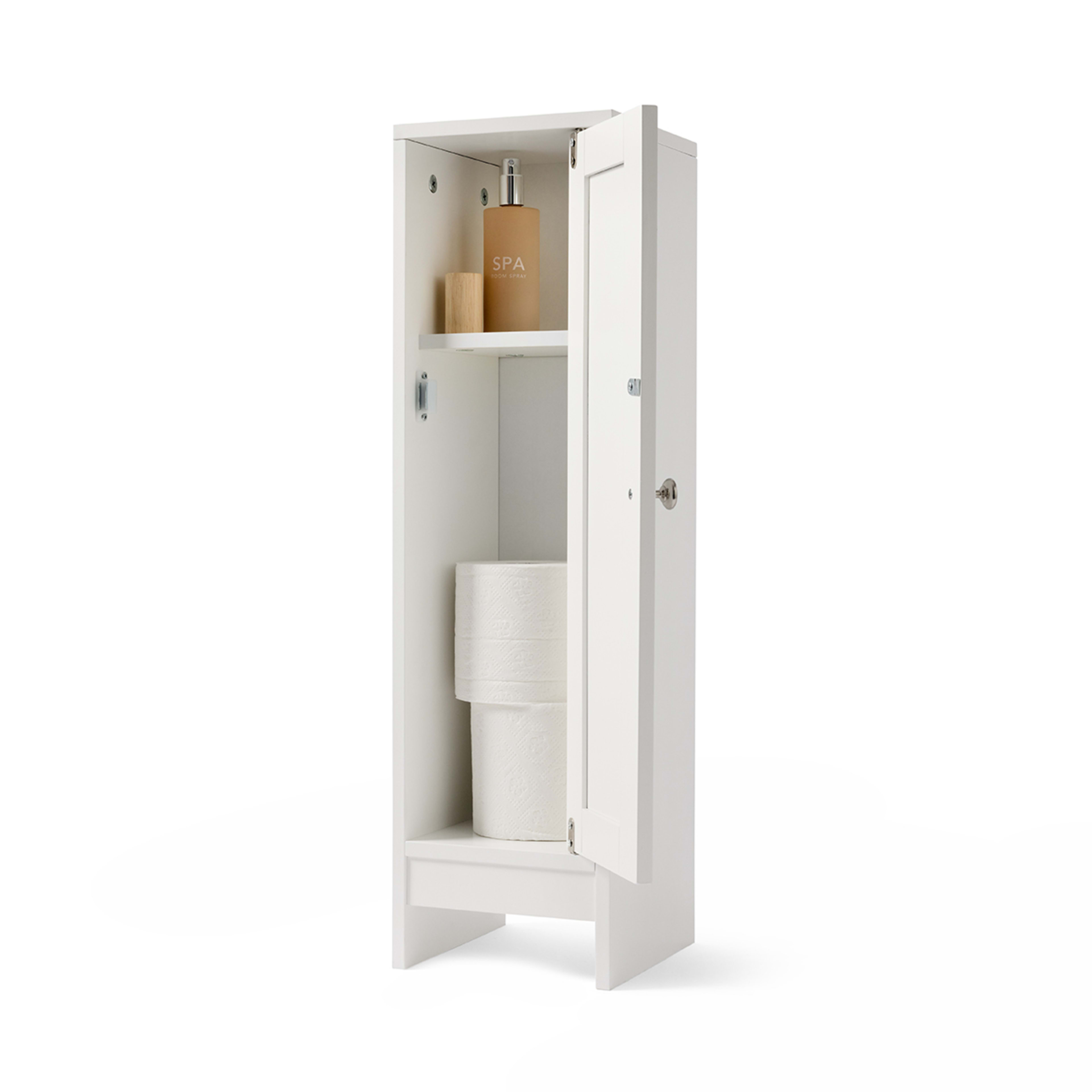 1 Panelled Toilet Cabinet