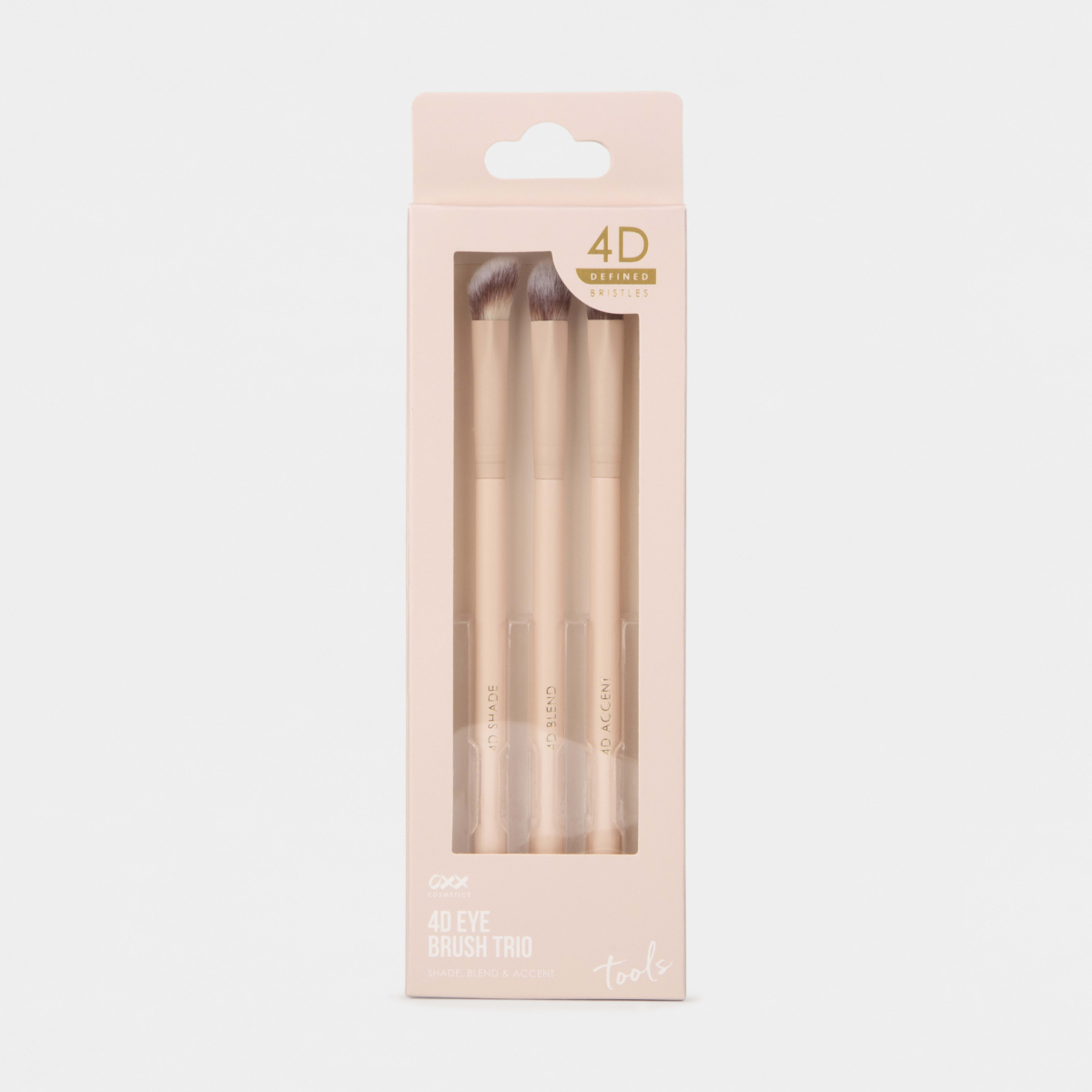 1 OXX Cosmetics 4D Eye Brush Trio