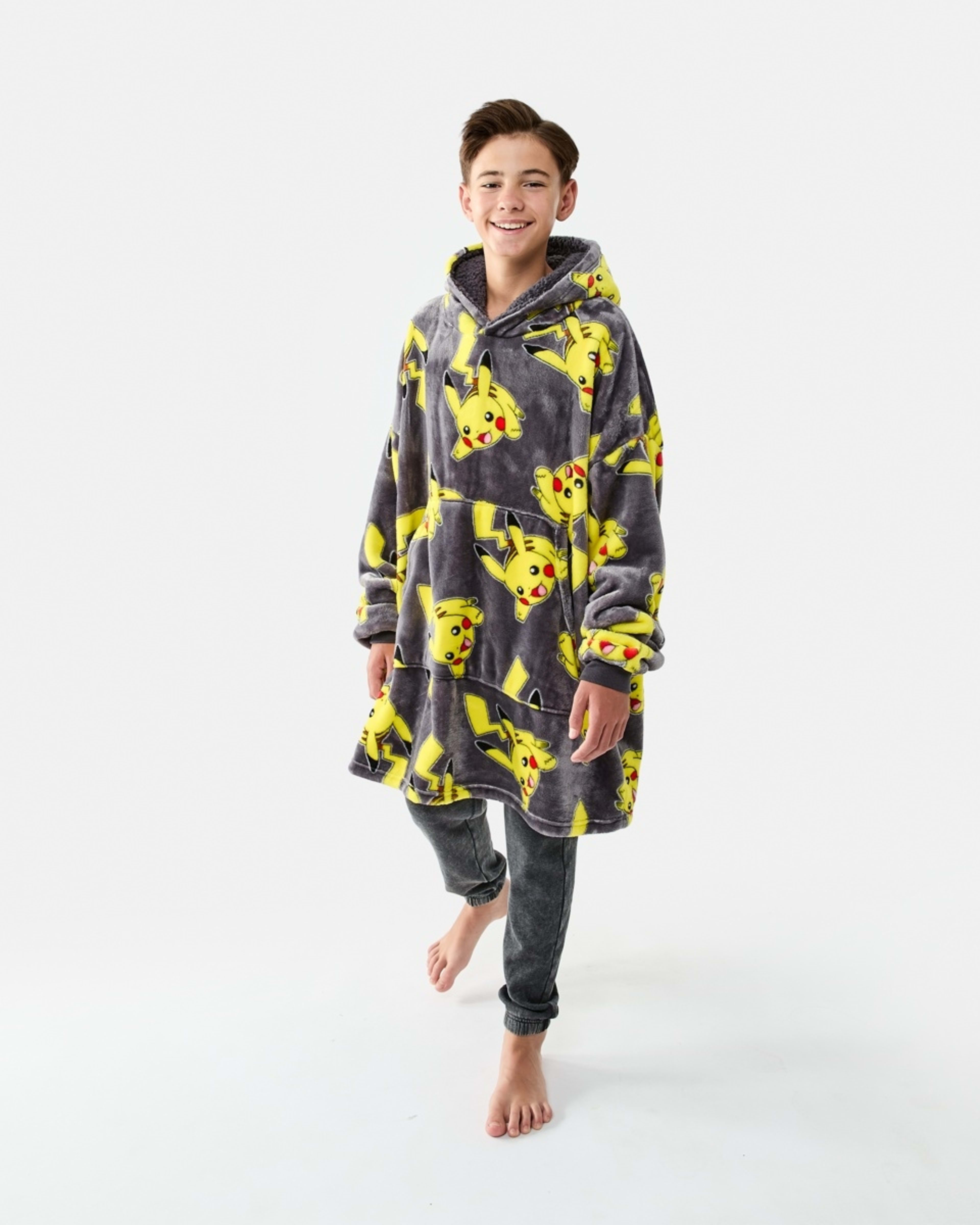 1 Pokemon License Pull Over Gown Pokemon, 1 of 10