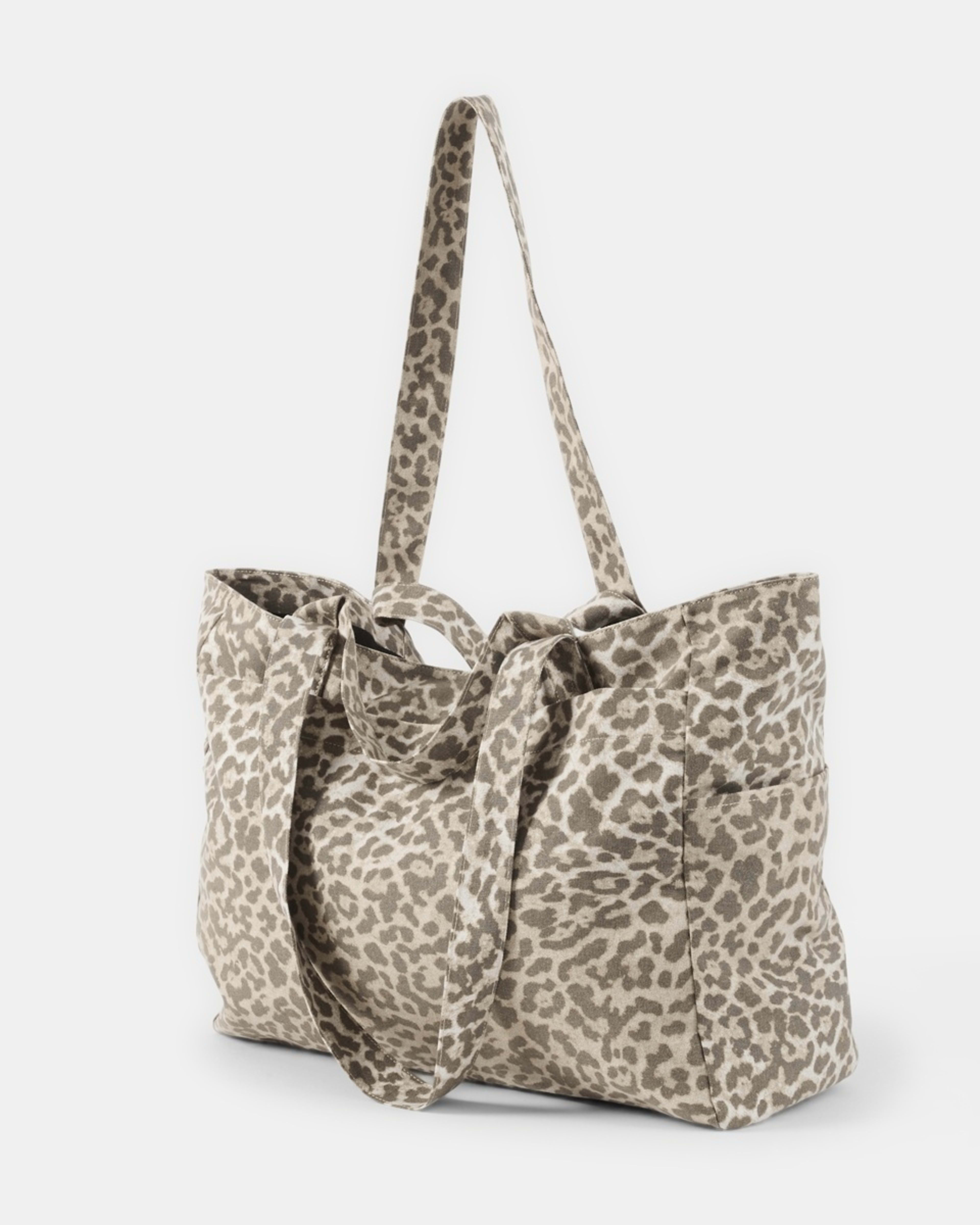 2 Woven Oversized Tote Leopard, 2 of 5