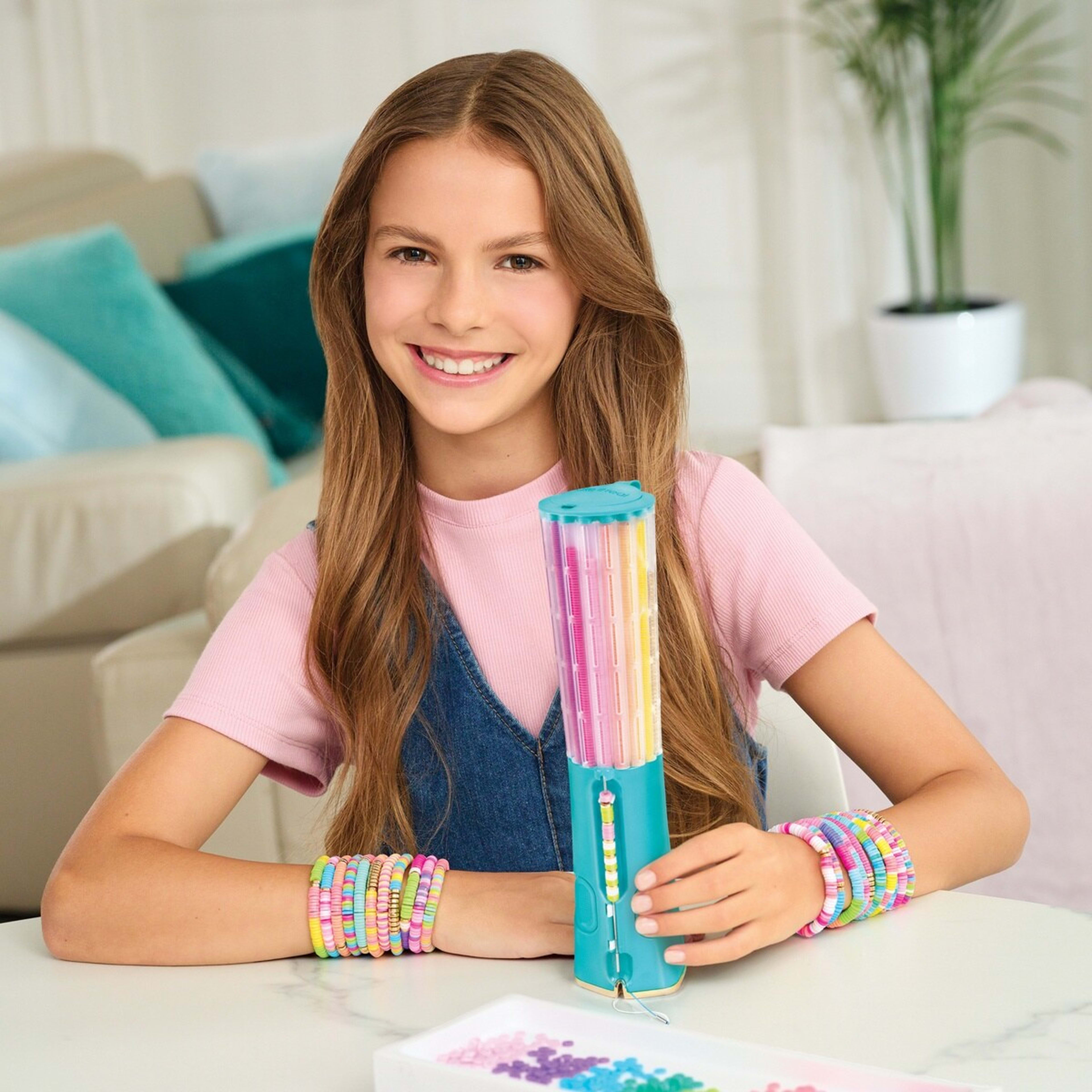 5 2047 Piece Make It Real Swift Clicks Heishi Bracelet Maker, 5 of 8