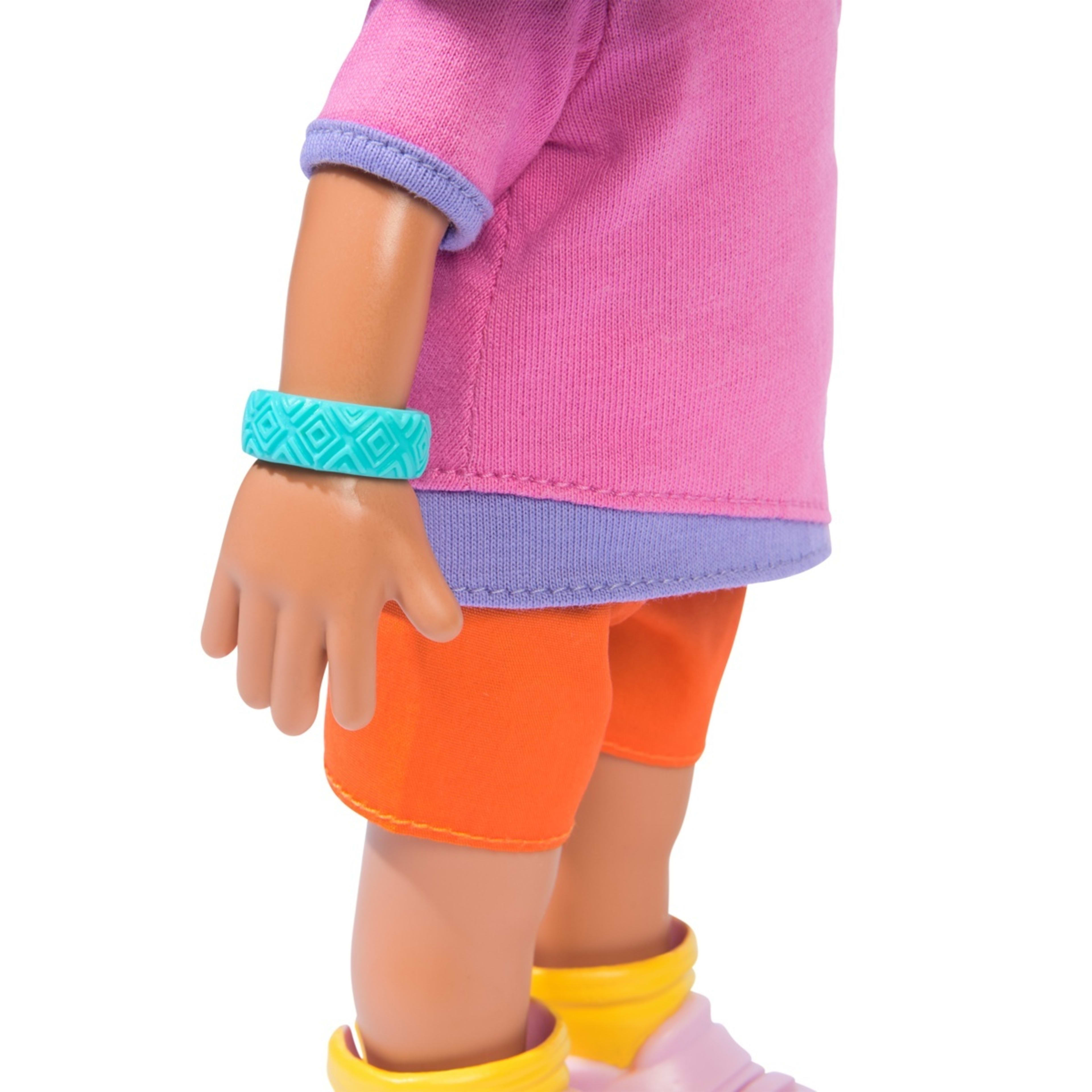 4 Nickelodeon Dora: Sing & Explore Dora Doll, 4 of 5