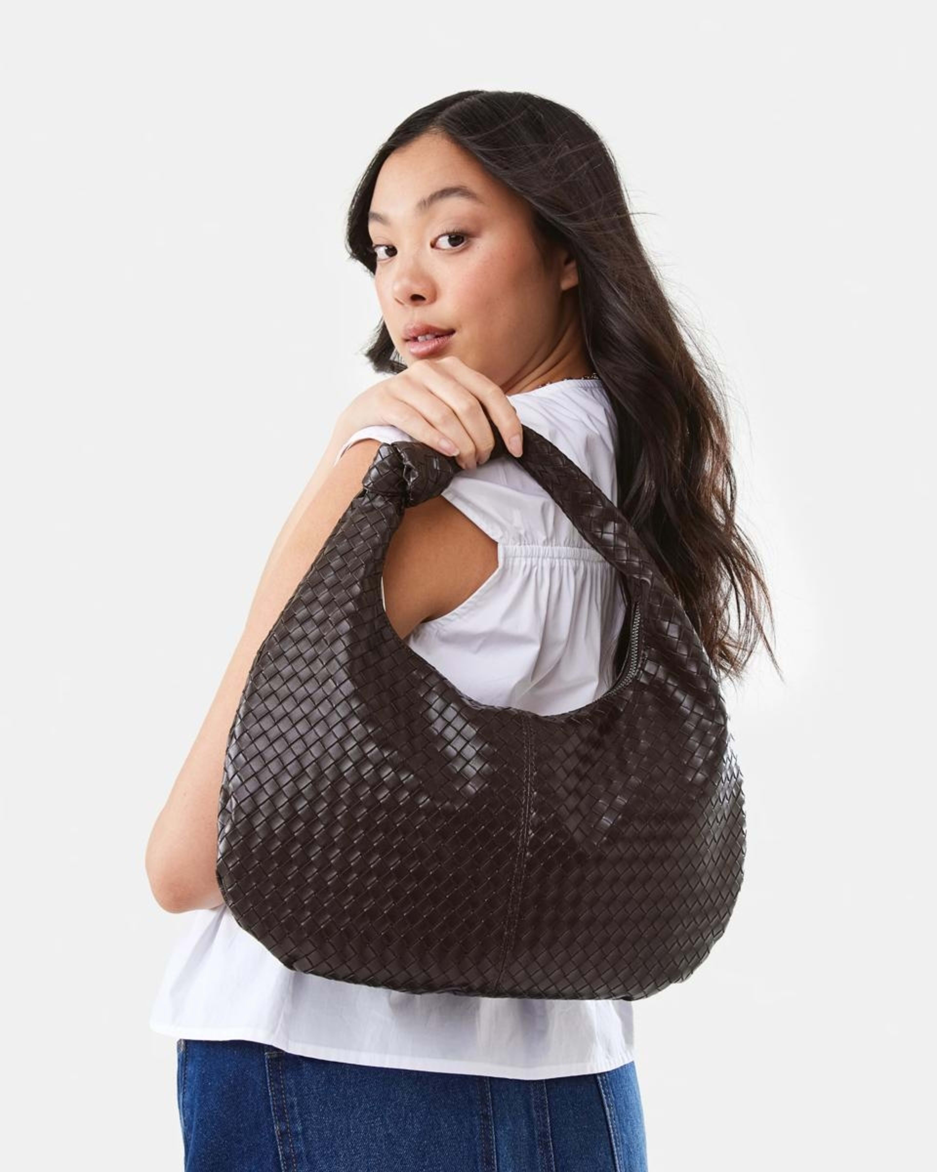 8 Weave Shoulder Bag CHOCOLATE PLUM, 8 of 8