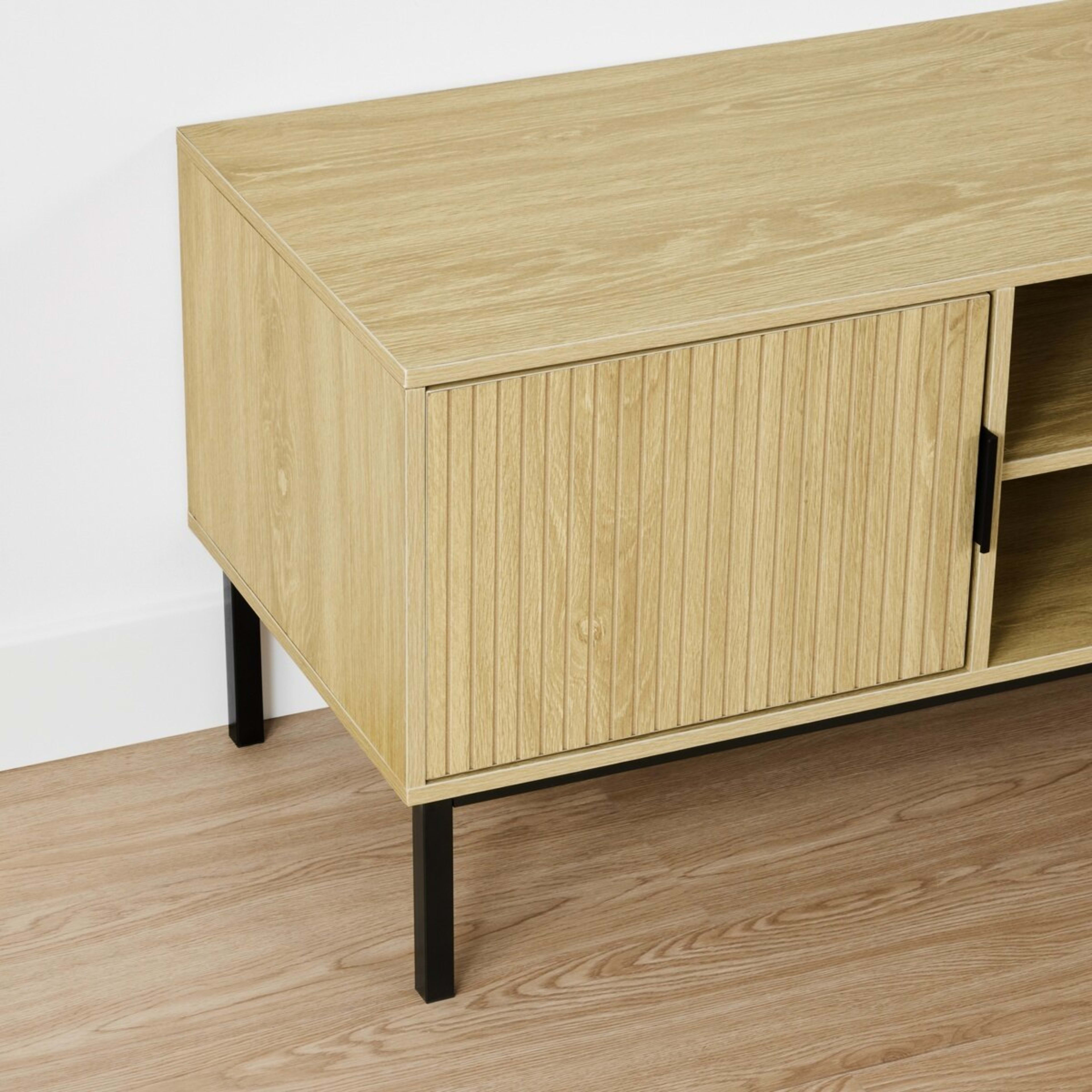 6 Isla Entertainment Unit, 6 of 10