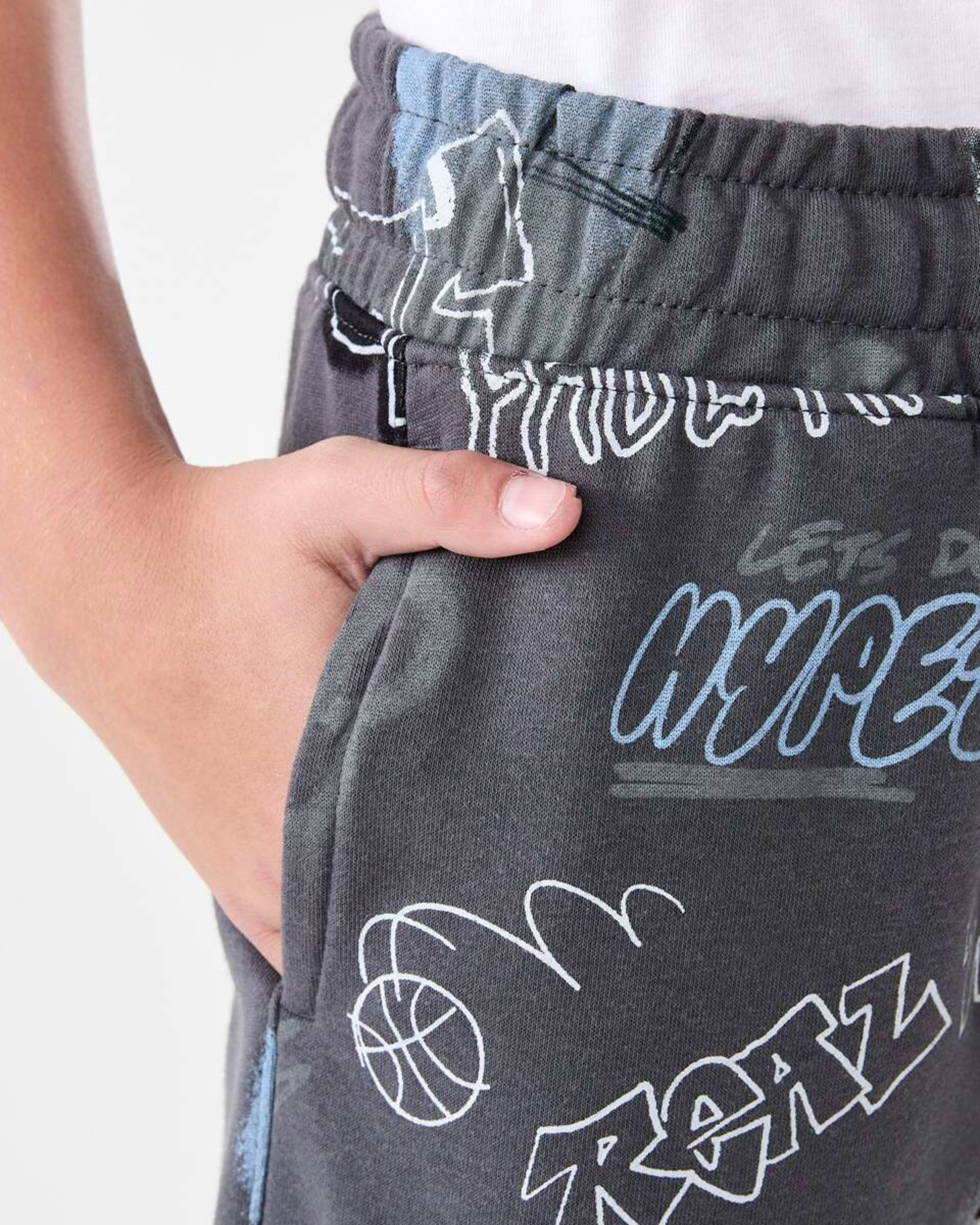 5 Printed Knit Shorts GRAFFITI OVERSPRAY GREY, 5 of 7