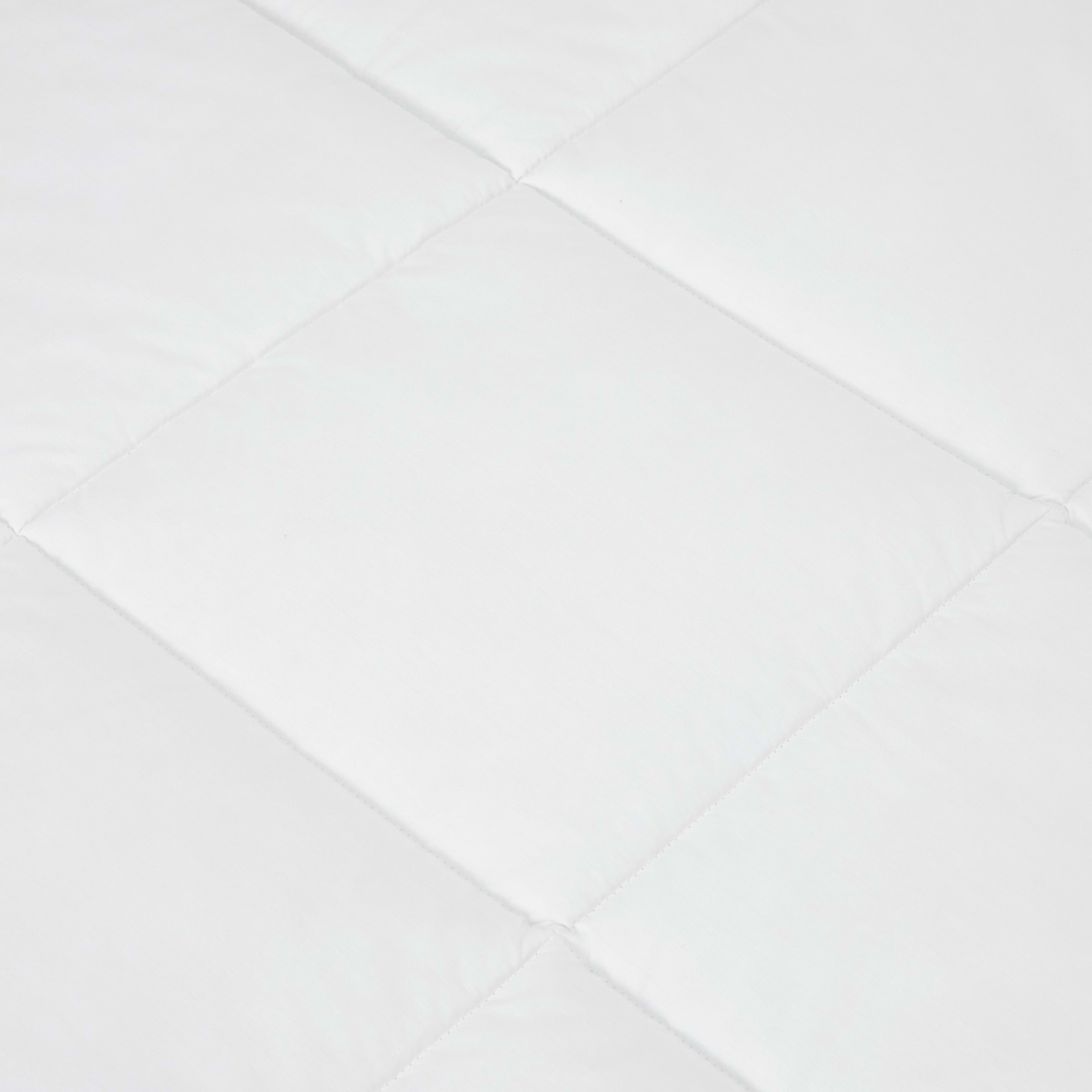 3 Winter High Warmth Quilt - Queen Bed, White, 3 of 4
