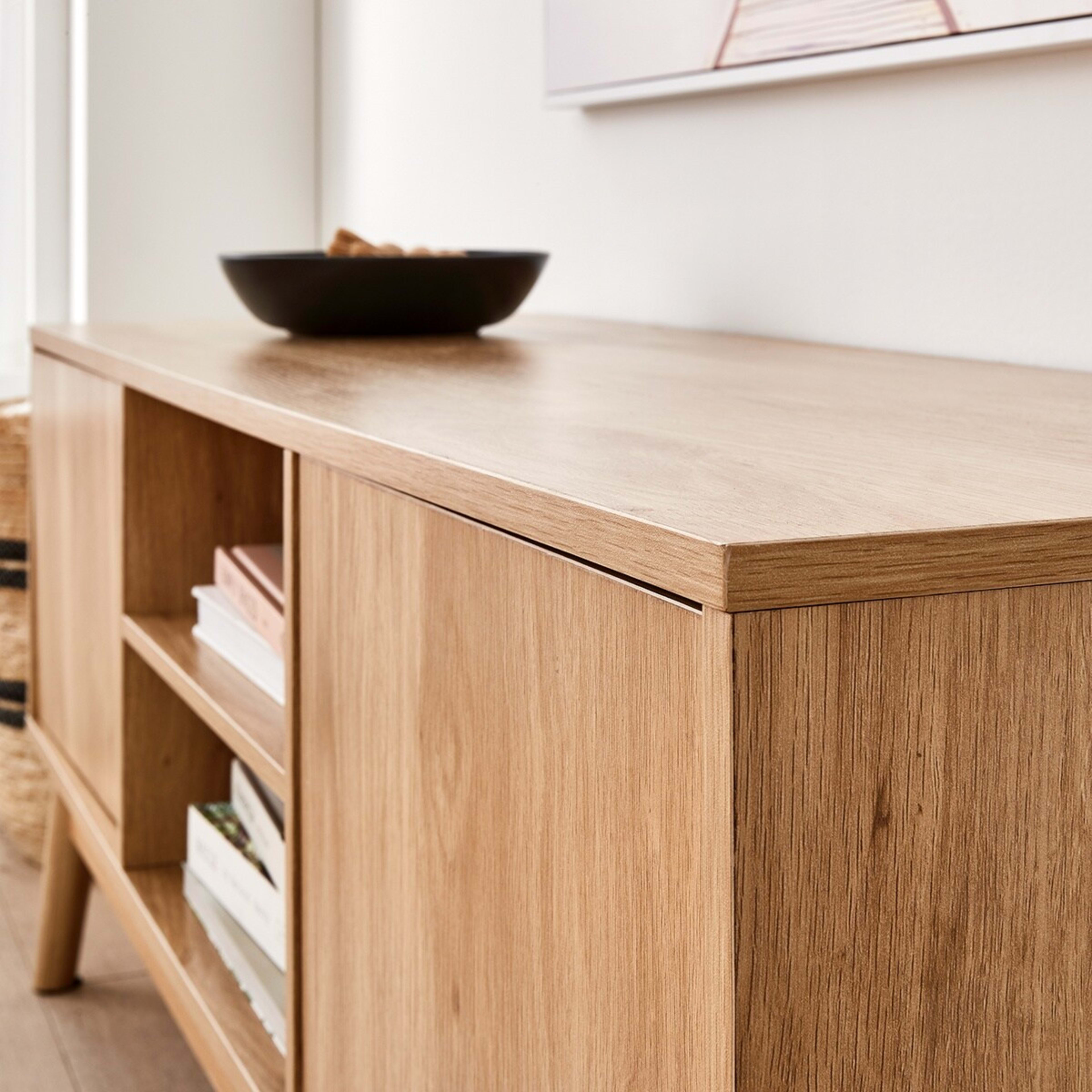 6 Thorne Entertainment Unit, 6 of 10