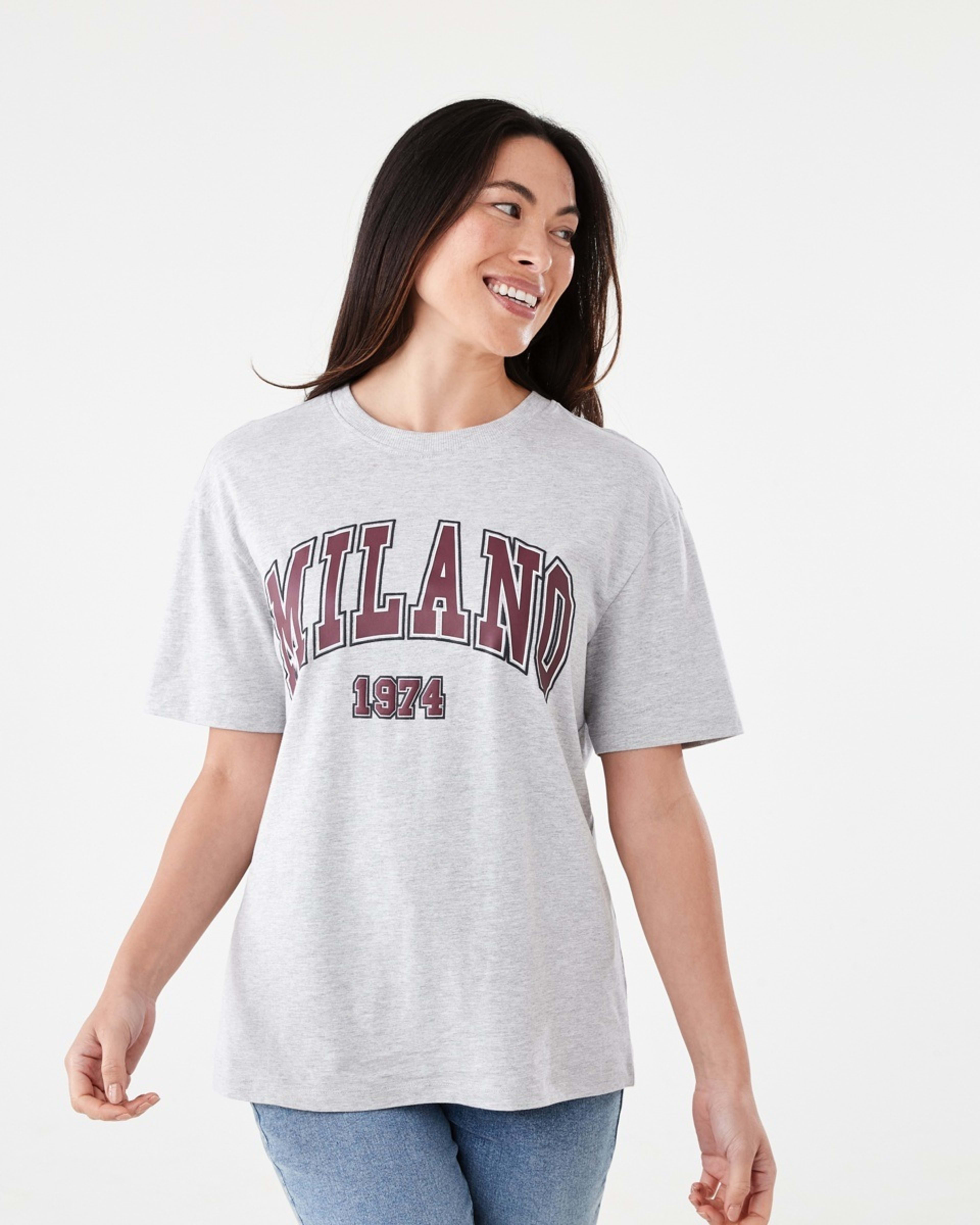 1 Short Sleeve Oversized Boyfriend T-shirt Milano