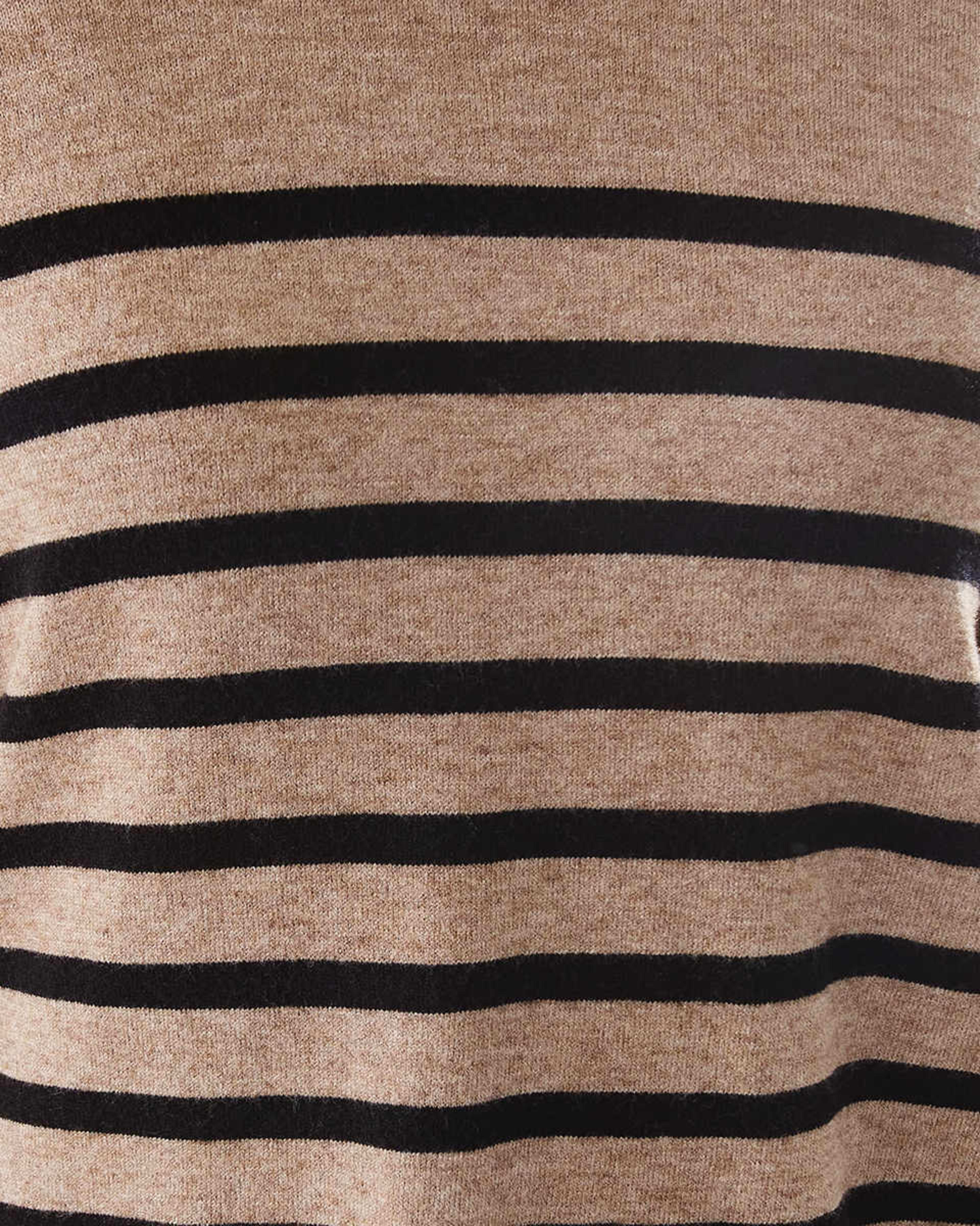 6 Crew Neck Jumper Sand Str, 6 of 6