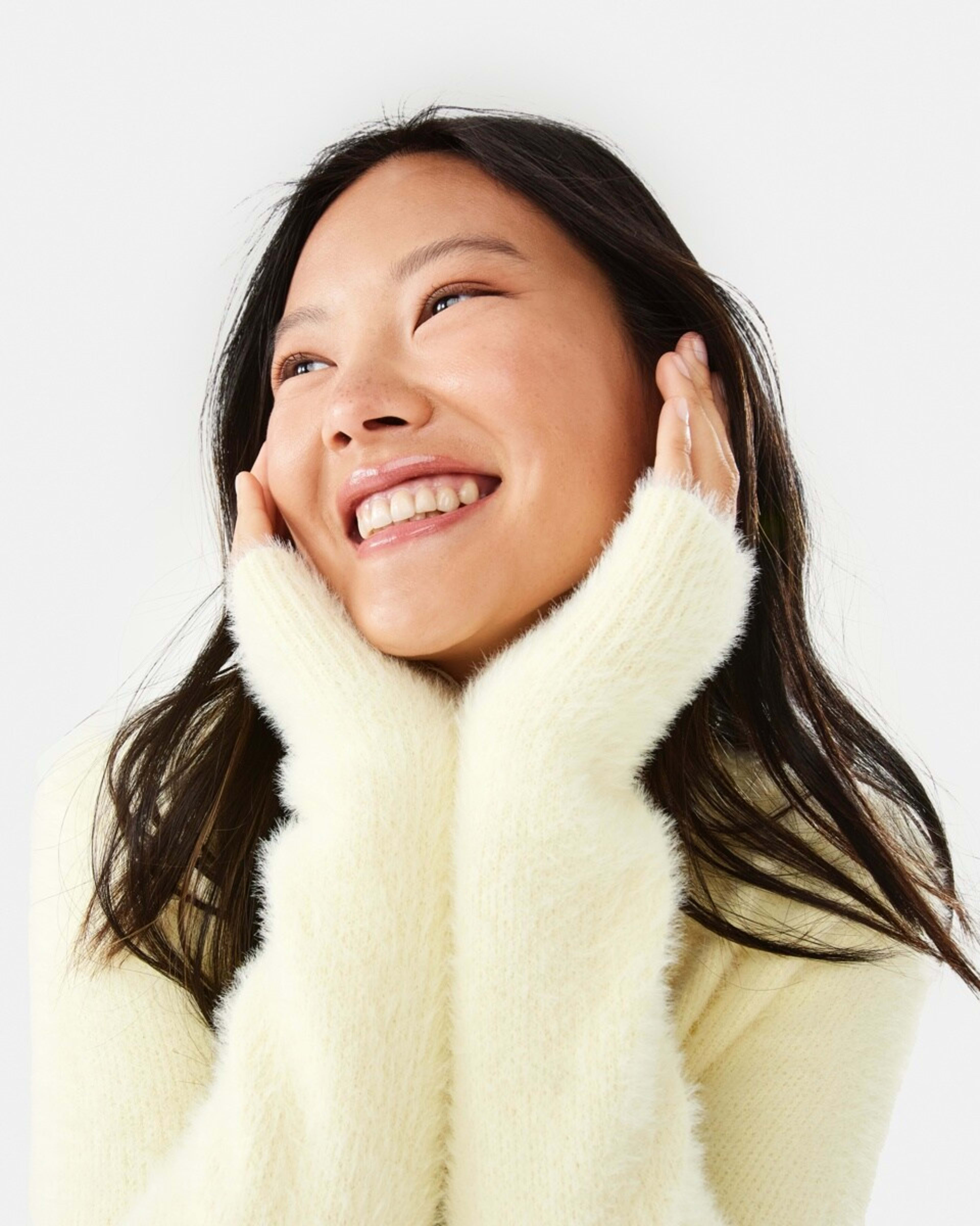 7 Eyelash V-Neck Jumper Glow Yellw, 7 of 10