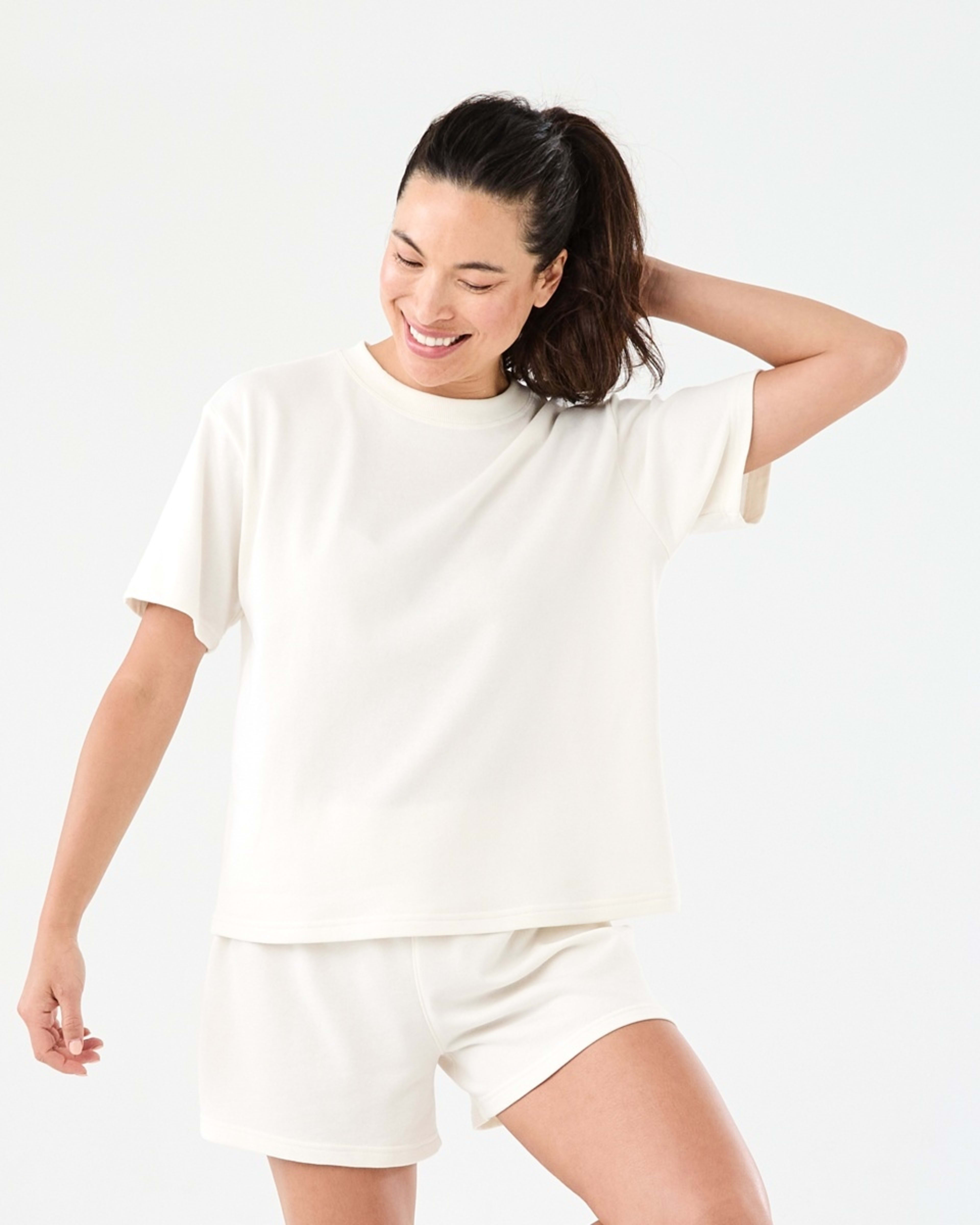 1 Active Womens Terry T-shirt EGRET WHITE, 1 of 6