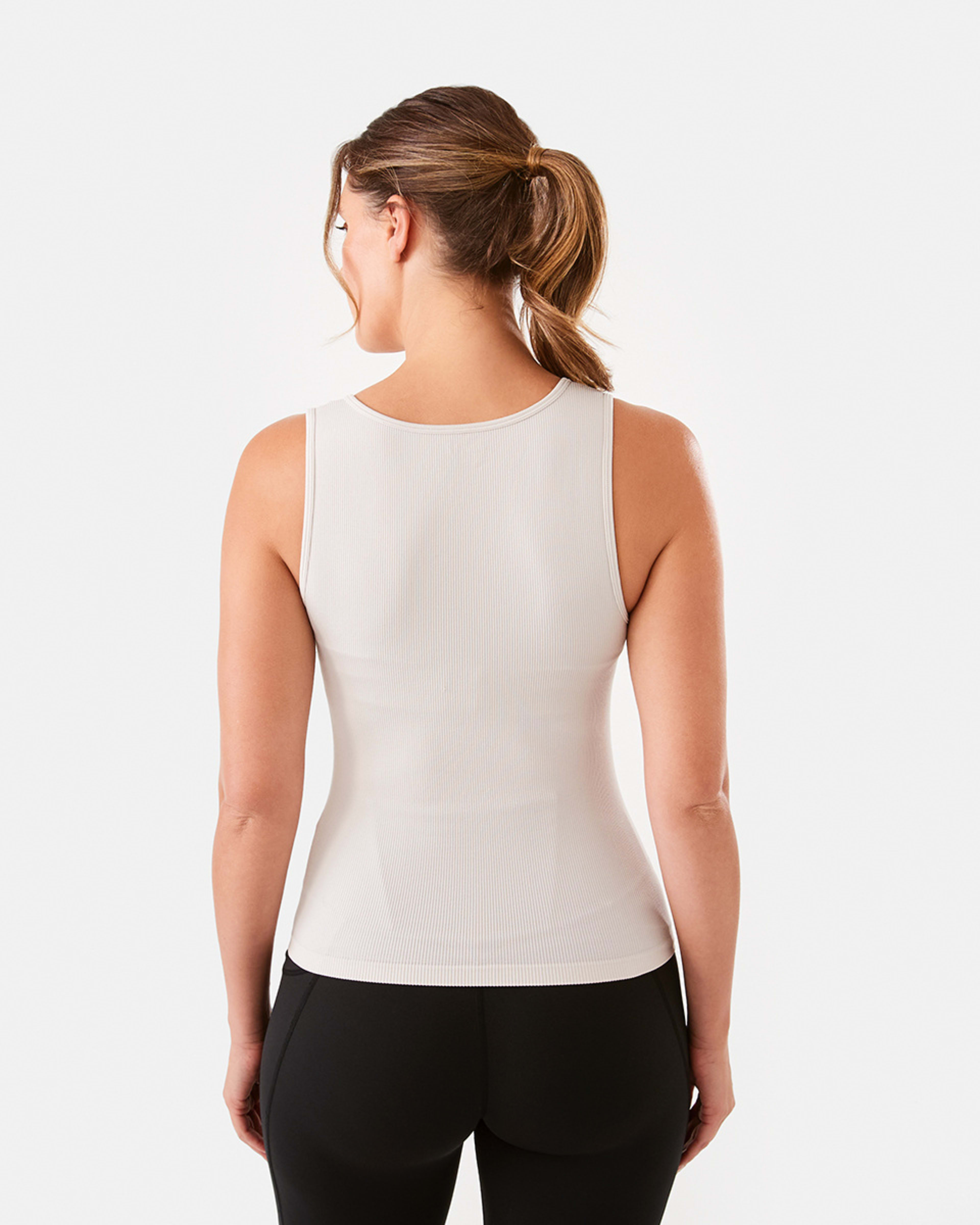 3 Active Womens Seamfree Scoop Tank Peak Grey, 3 of 6