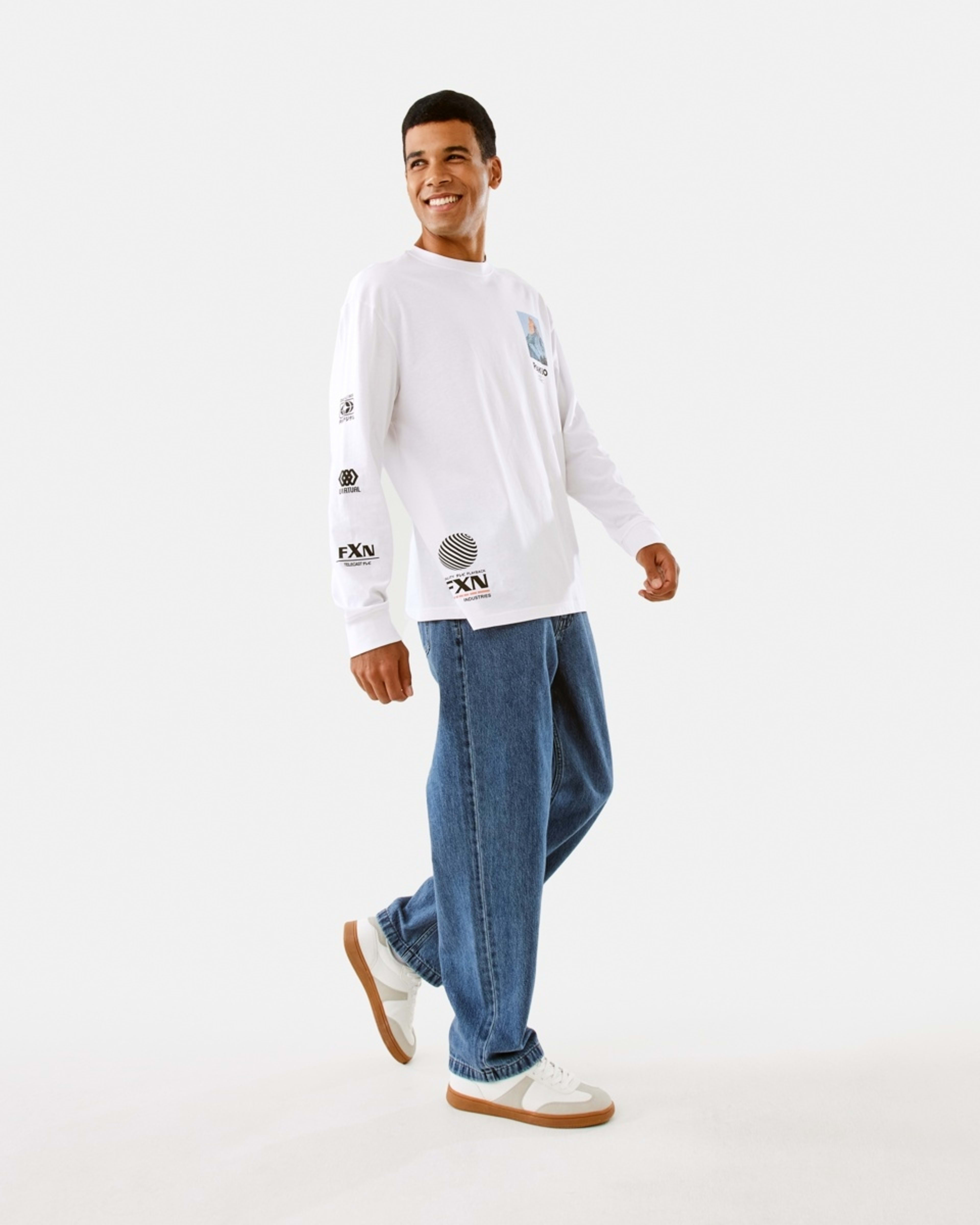 3 Long Sleeve Oversized Graphic T-shirt White, 3 of 10