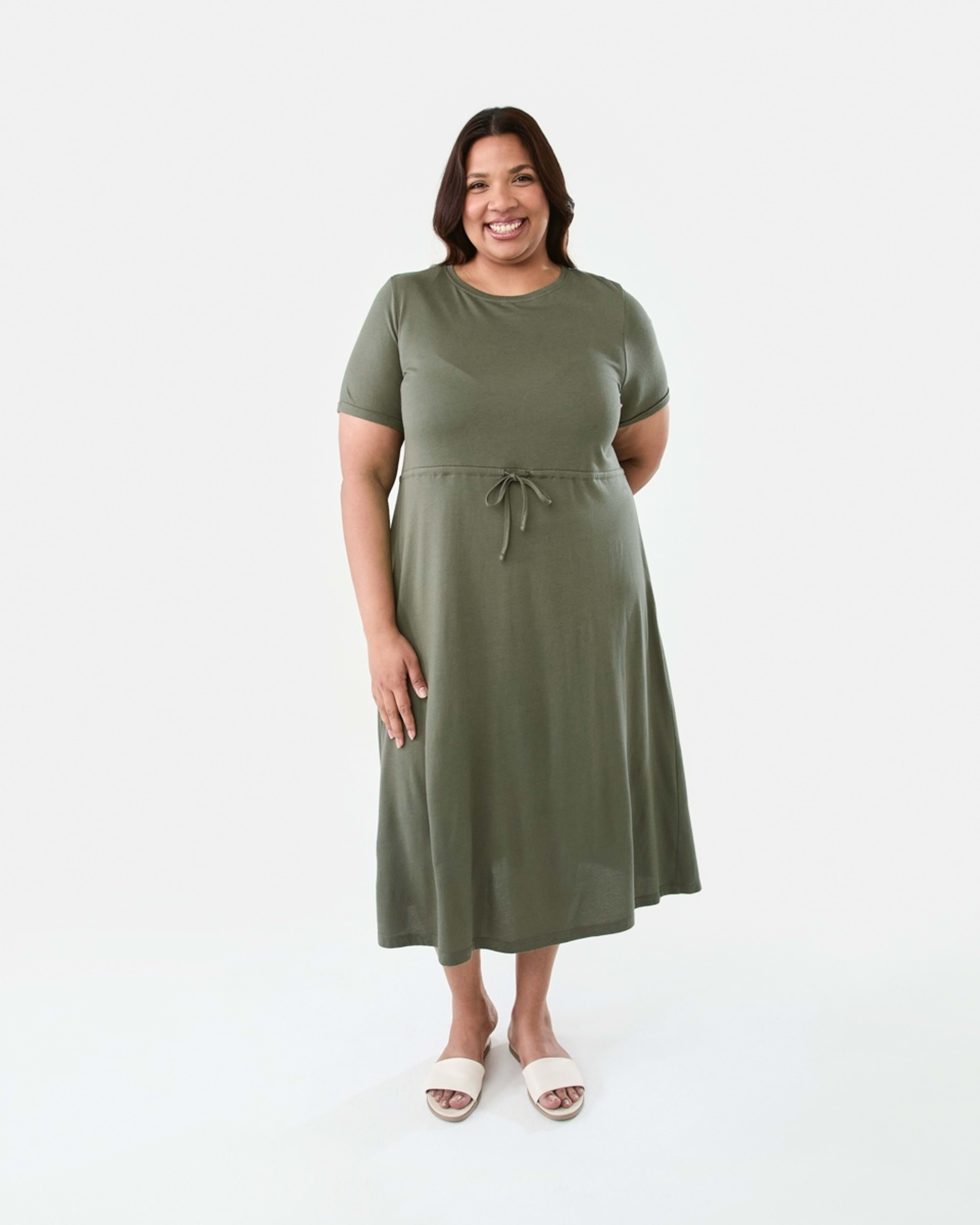 1 Curve Short Sleeve Waist Tie Midi Dress Grn Olive, 1 of 7