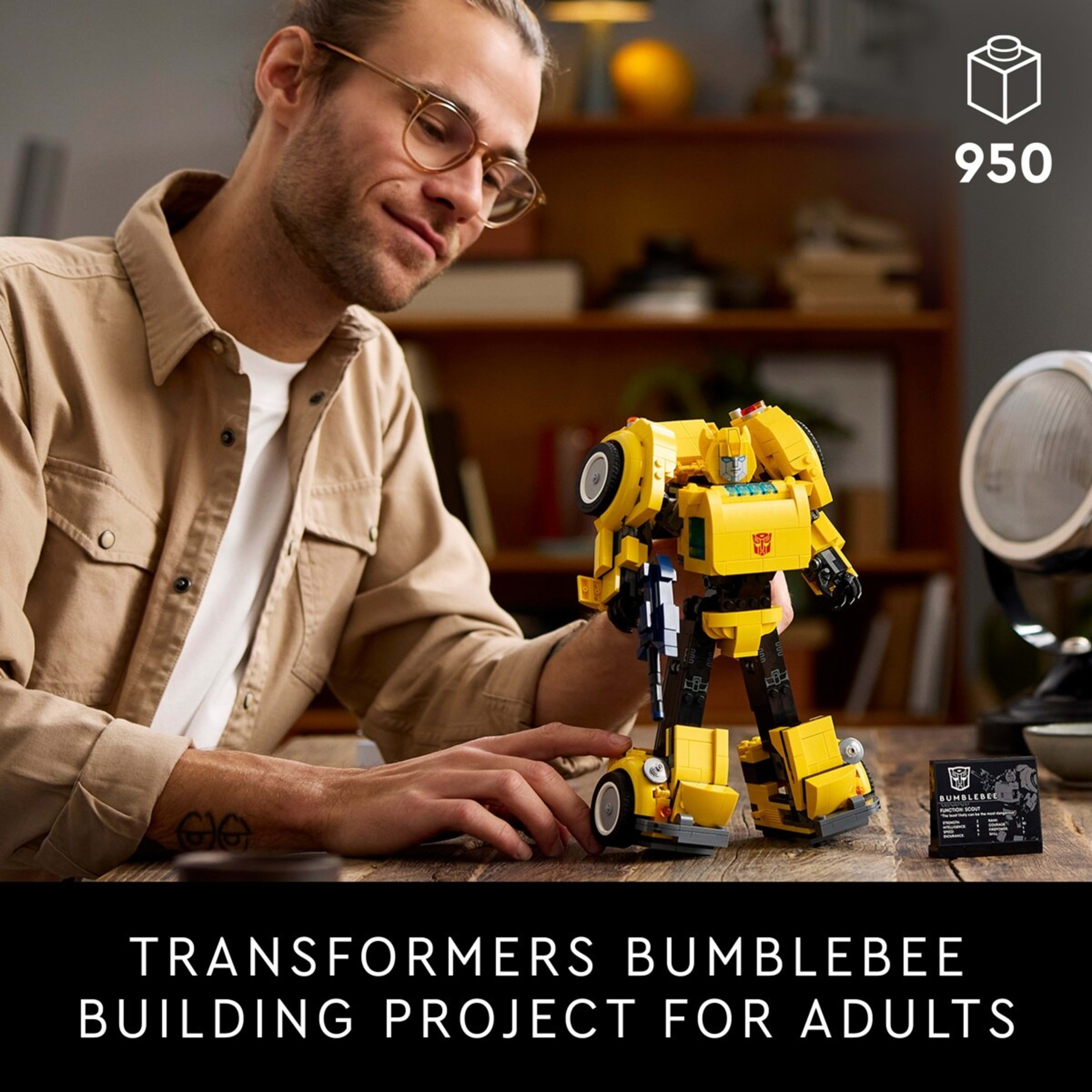 4 LEGO Icons Transformers Bumblebee 10338, 4 of 11